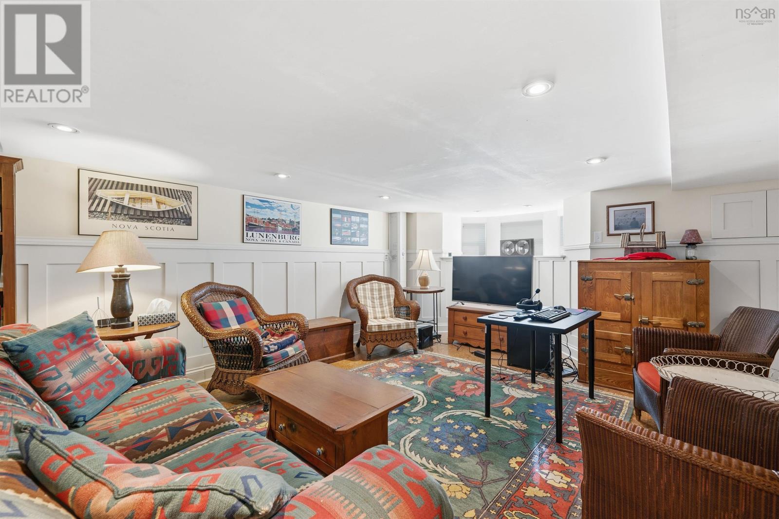 Property 29 of 40 of 6051 South Street