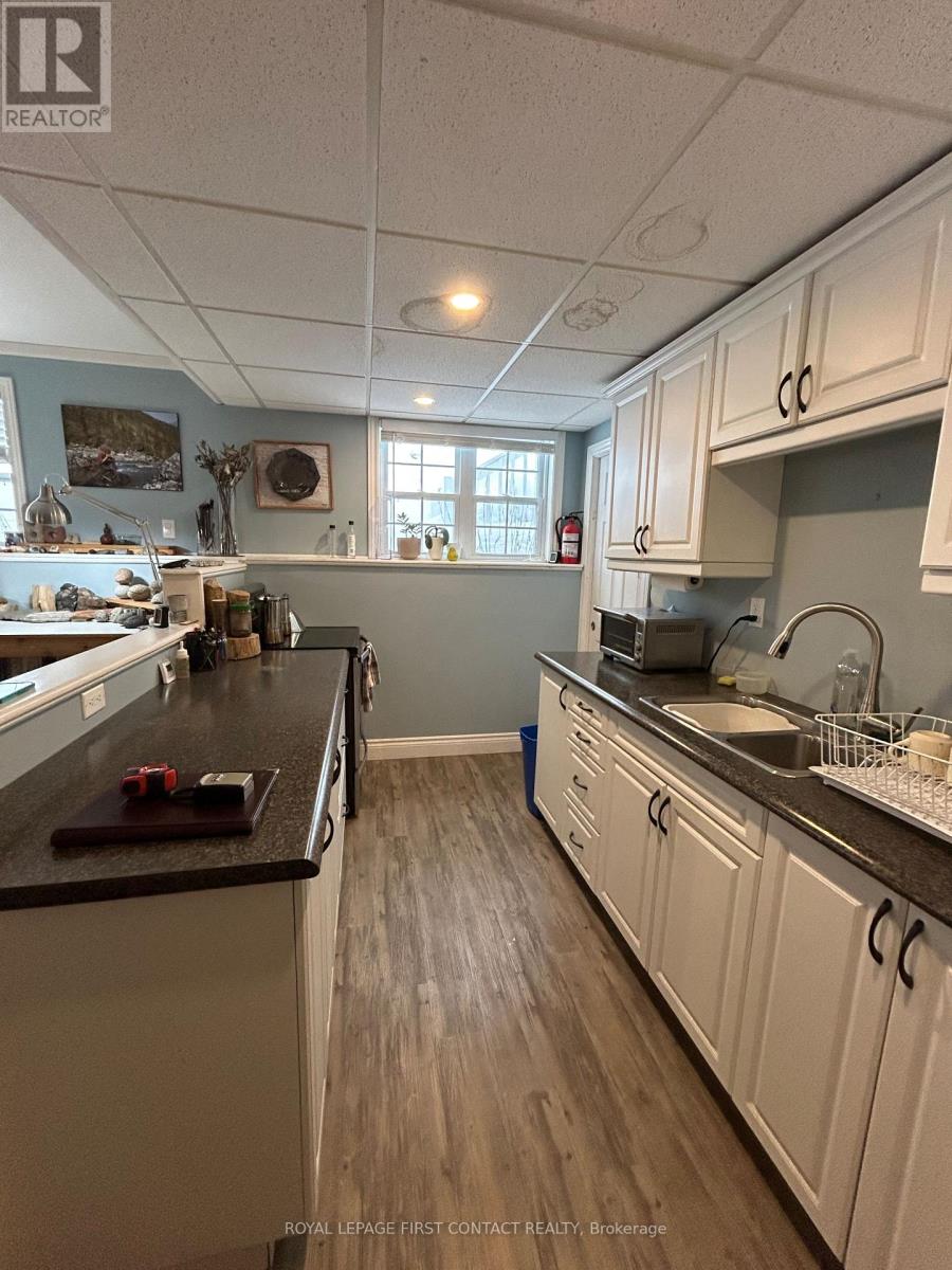 1041 WELCH ROAD - 26