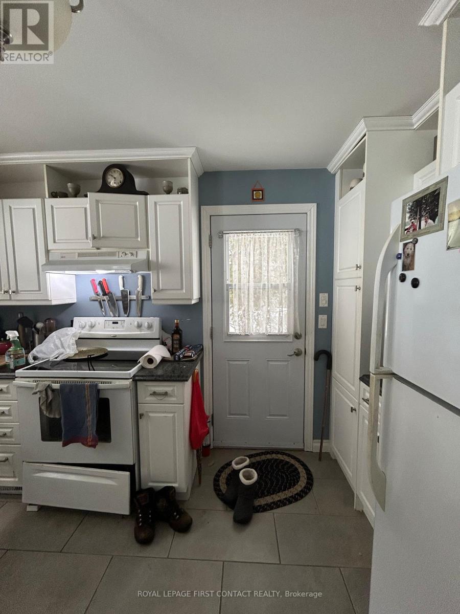 1041 WELCH ROAD - 9