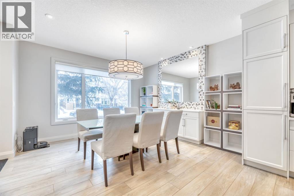 418 13 Avenue NE - Photo 3 of 43, Calgary, Alberta