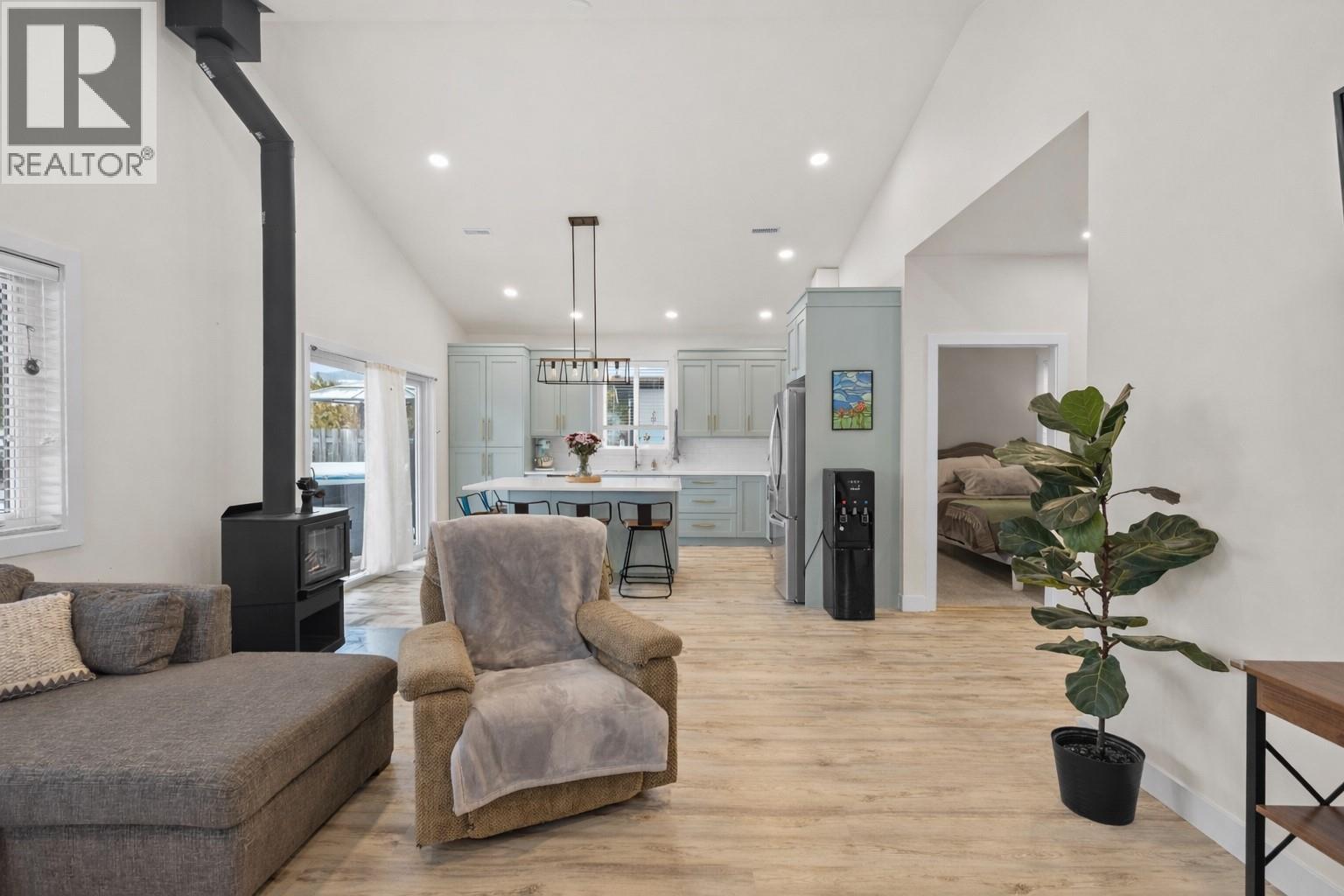 518 ORIOLE Way - 8