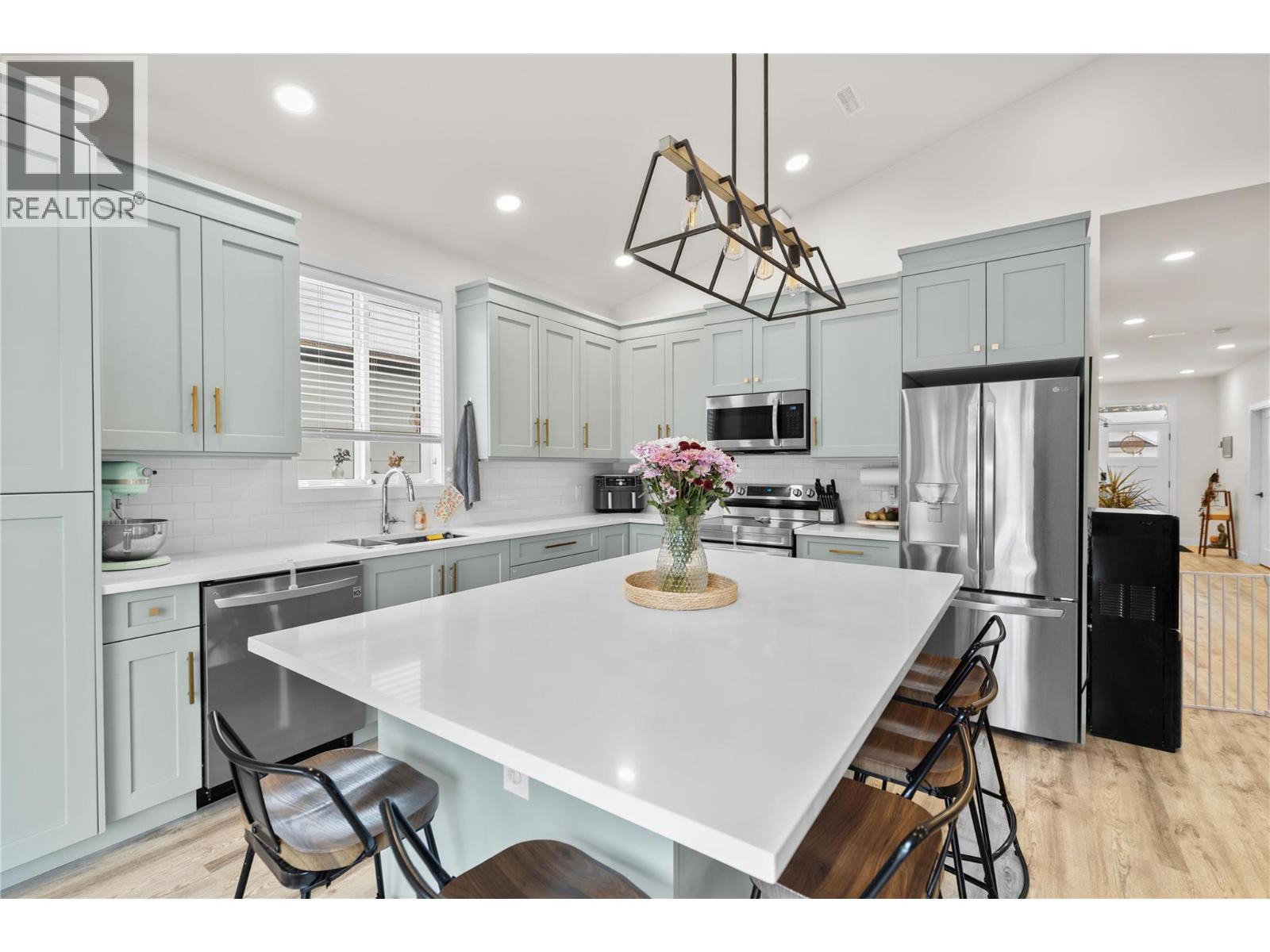 518 ORIOLE Way - 12