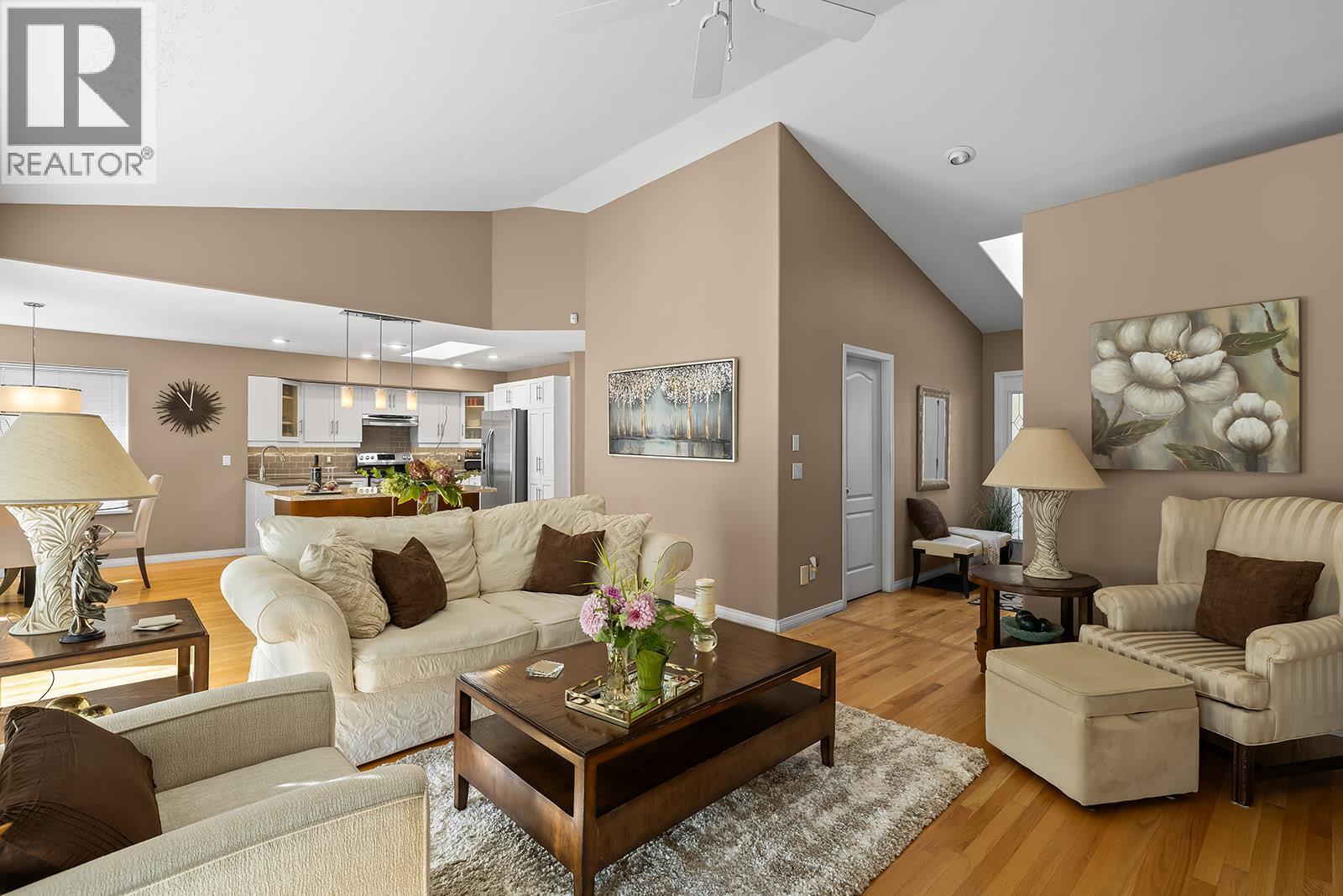  3576 Apple Way Boulevard, West Kelowna