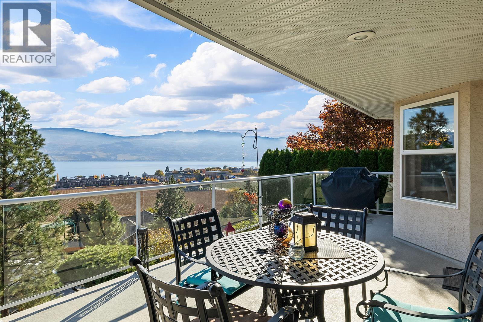  3576 Apple Way Boulevard, West Kelowna