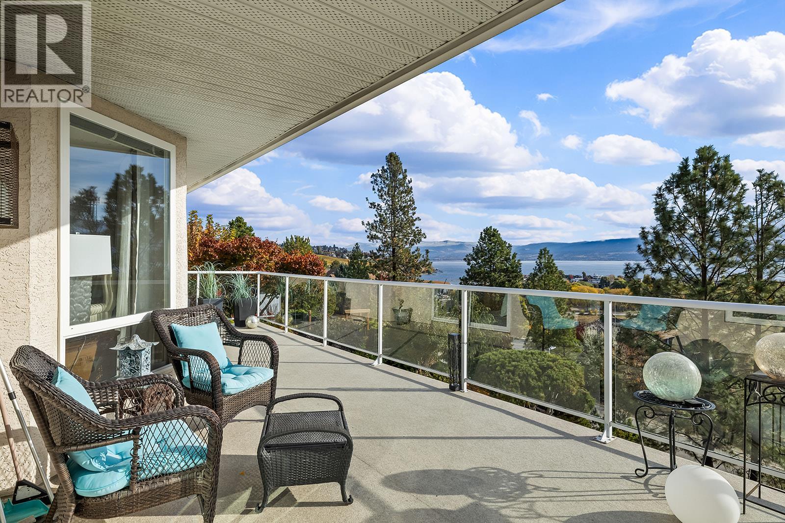  3576 Apple Way Boulevard, West Kelowna