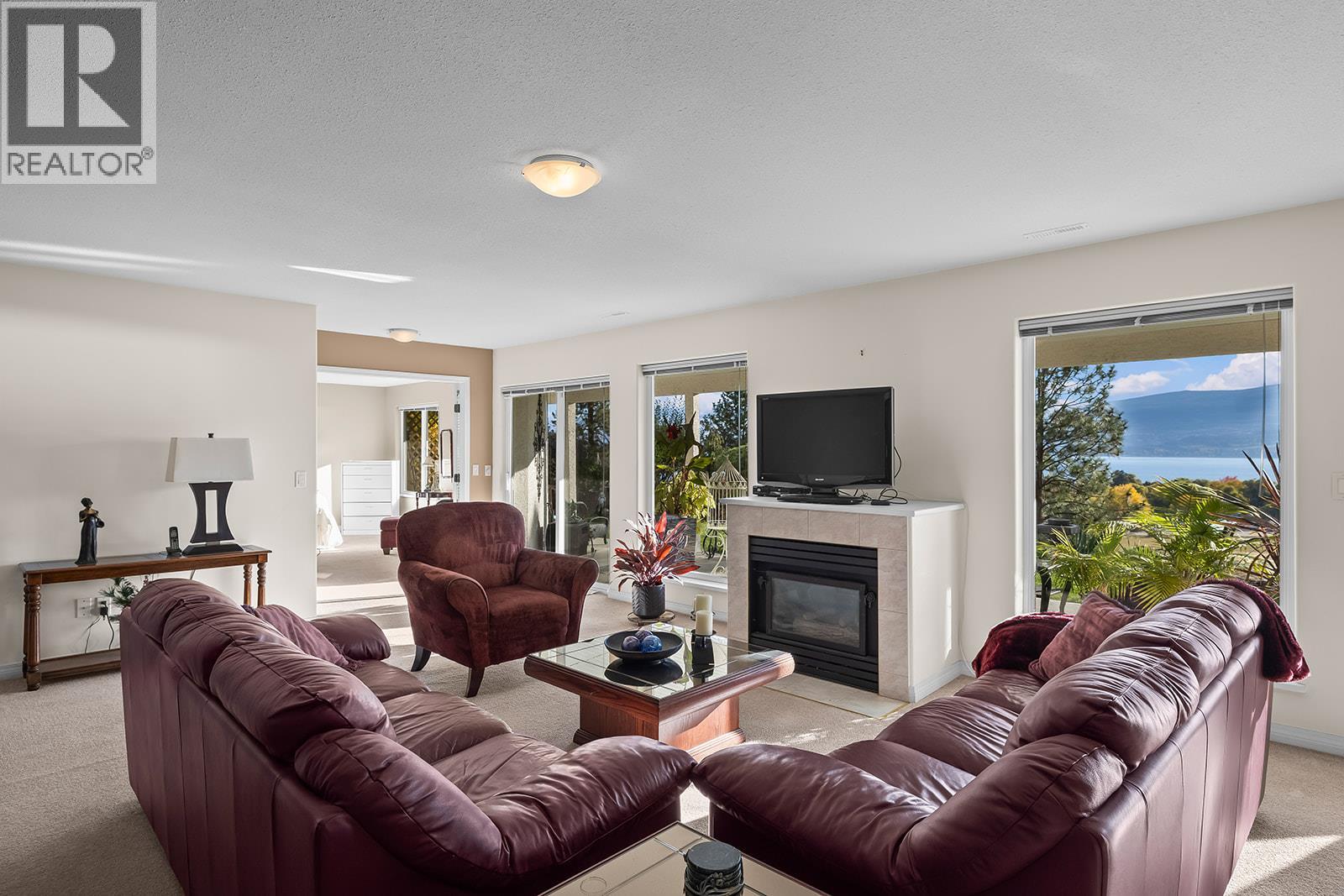  3576 Apple Way Boulevard, West Kelowna