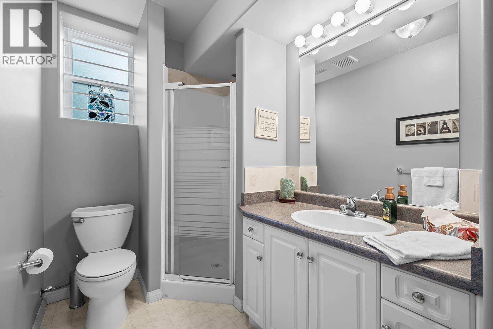  3576 Apple Way Boulevard, West Kelowna