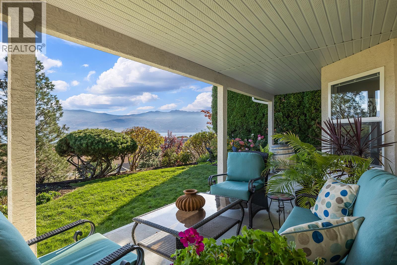  3576 Apple Way Boulevard, West Kelowna