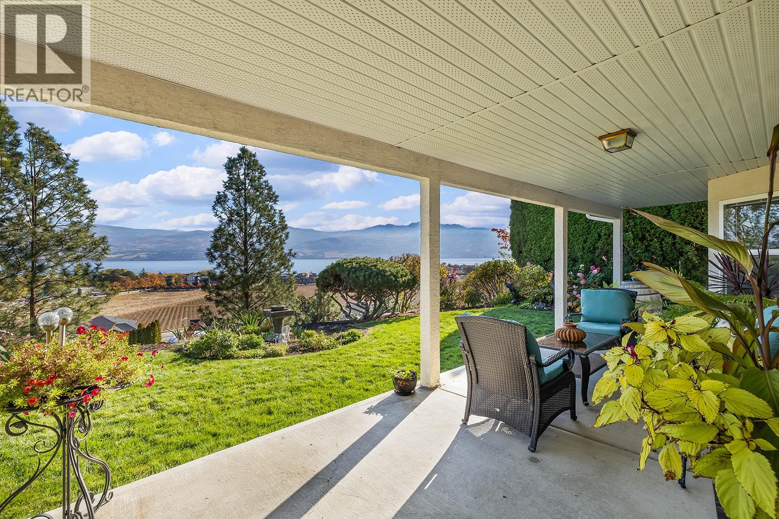  3576 Apple Way Boulevard, West Kelowna