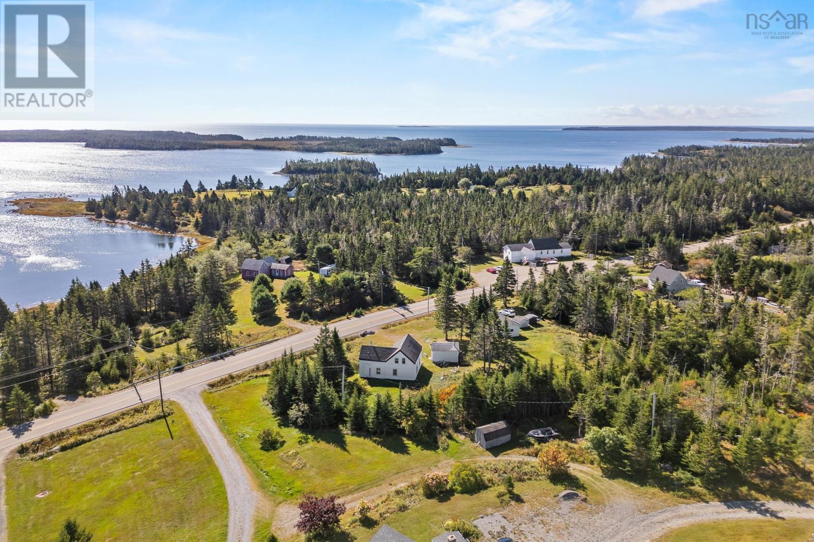 Property 9 of 49 of 10610 Highway 316