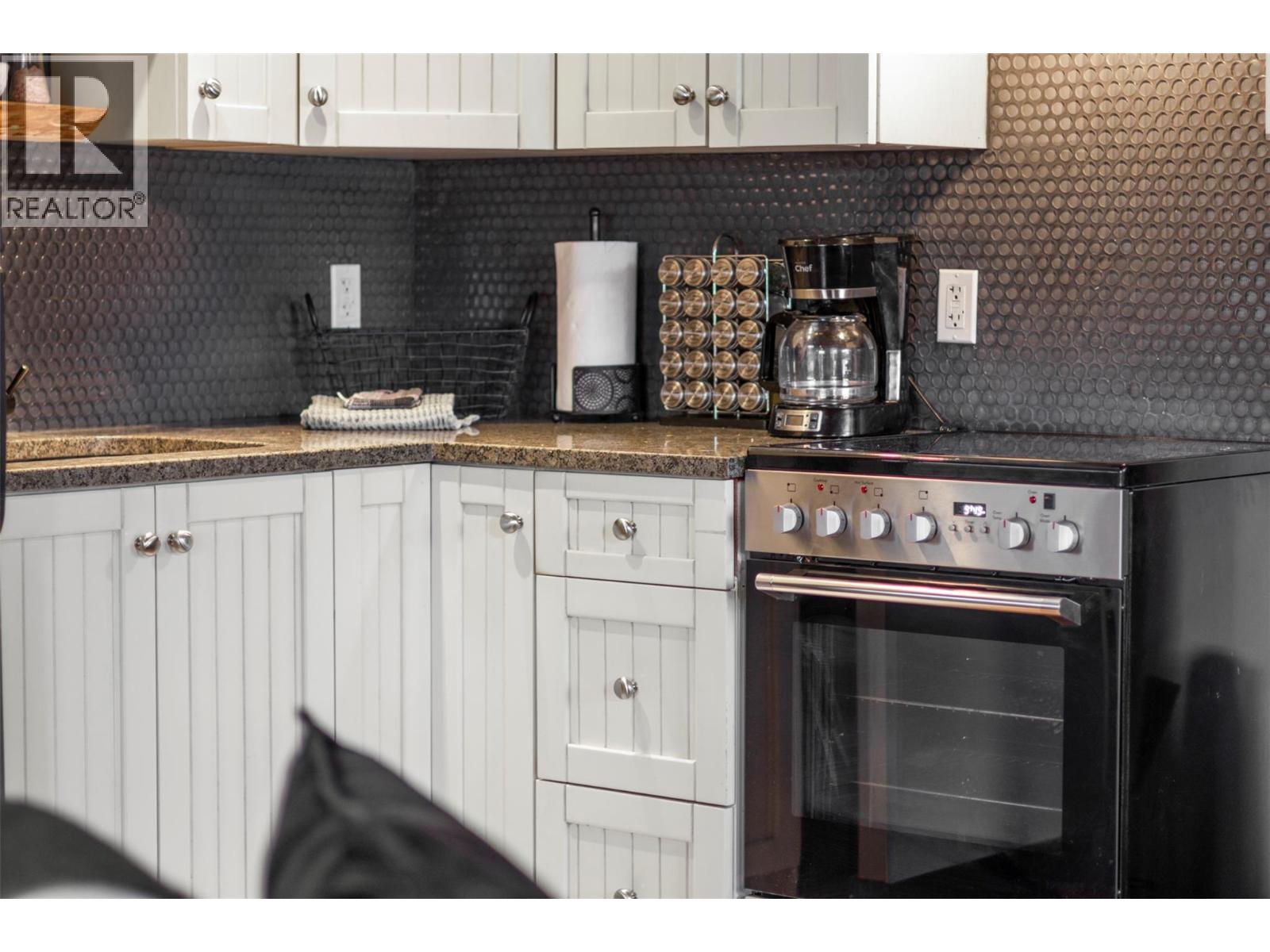 7 5485 Lac Le Jeune Road, Kamloops