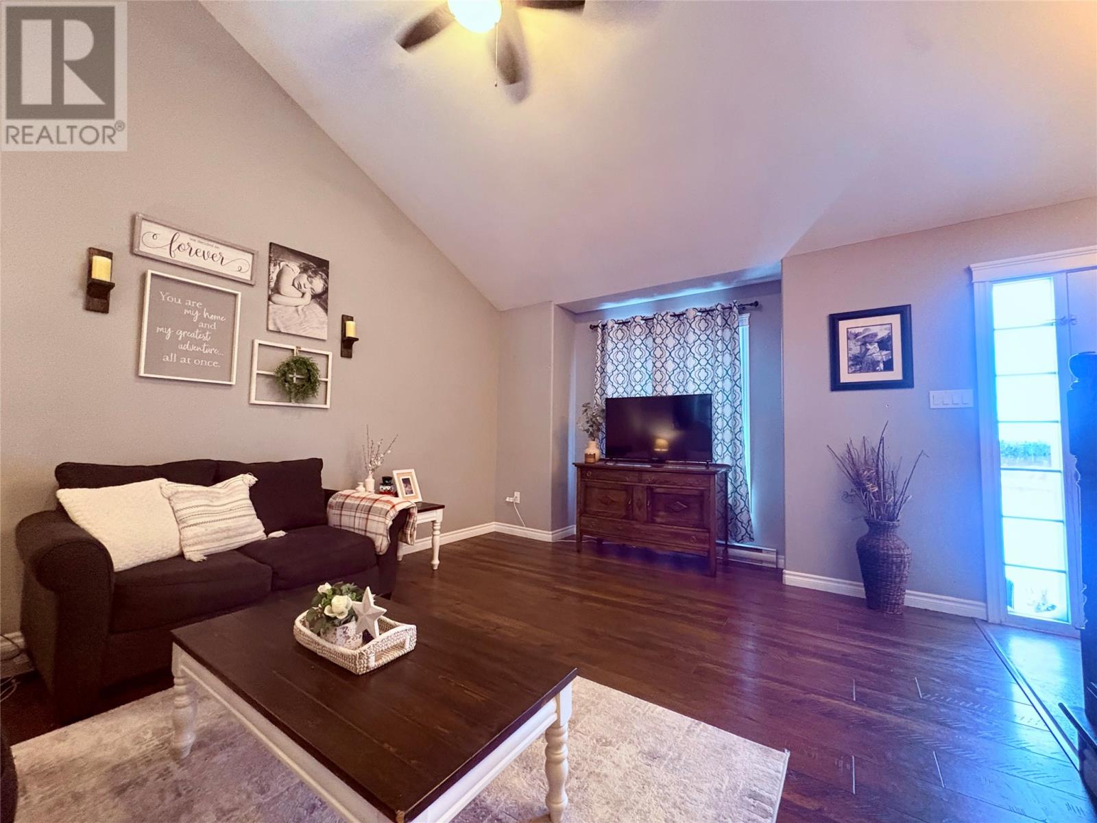 9 Comfort Cove Road - Photo 5 of 31, Campbellton, Newfoundland & Labrador