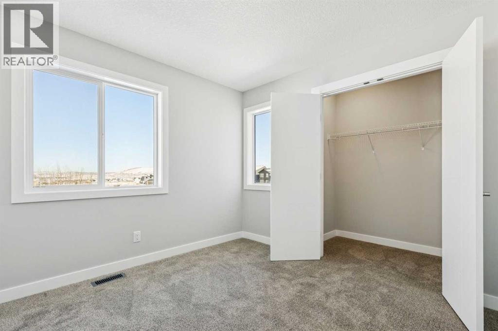 12 Willow Park Point, Cochrane