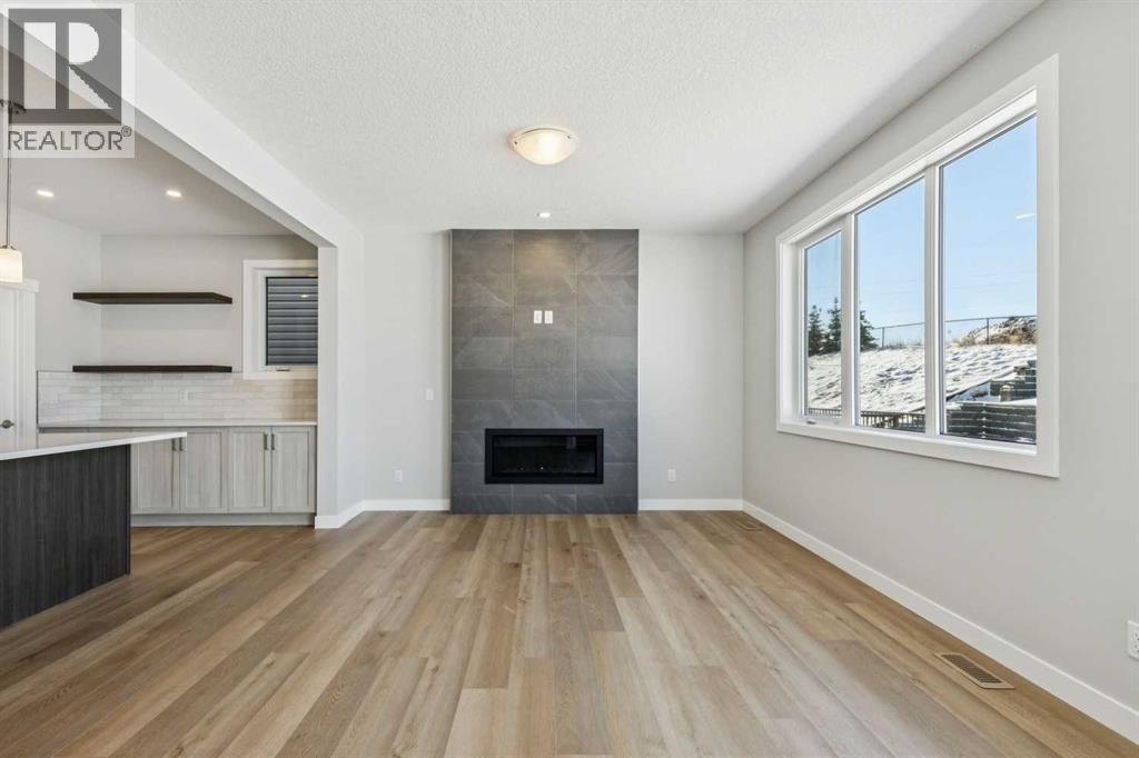 12 Willow Park Point, Cochrane