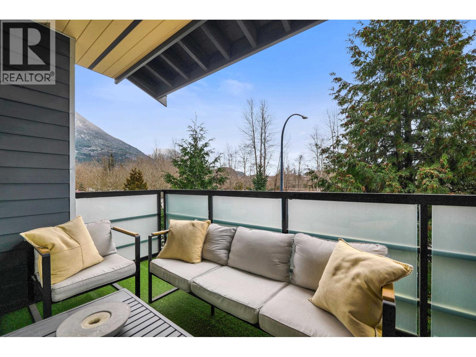 38375 EAGLEWIND BOULEVARD, Squamish