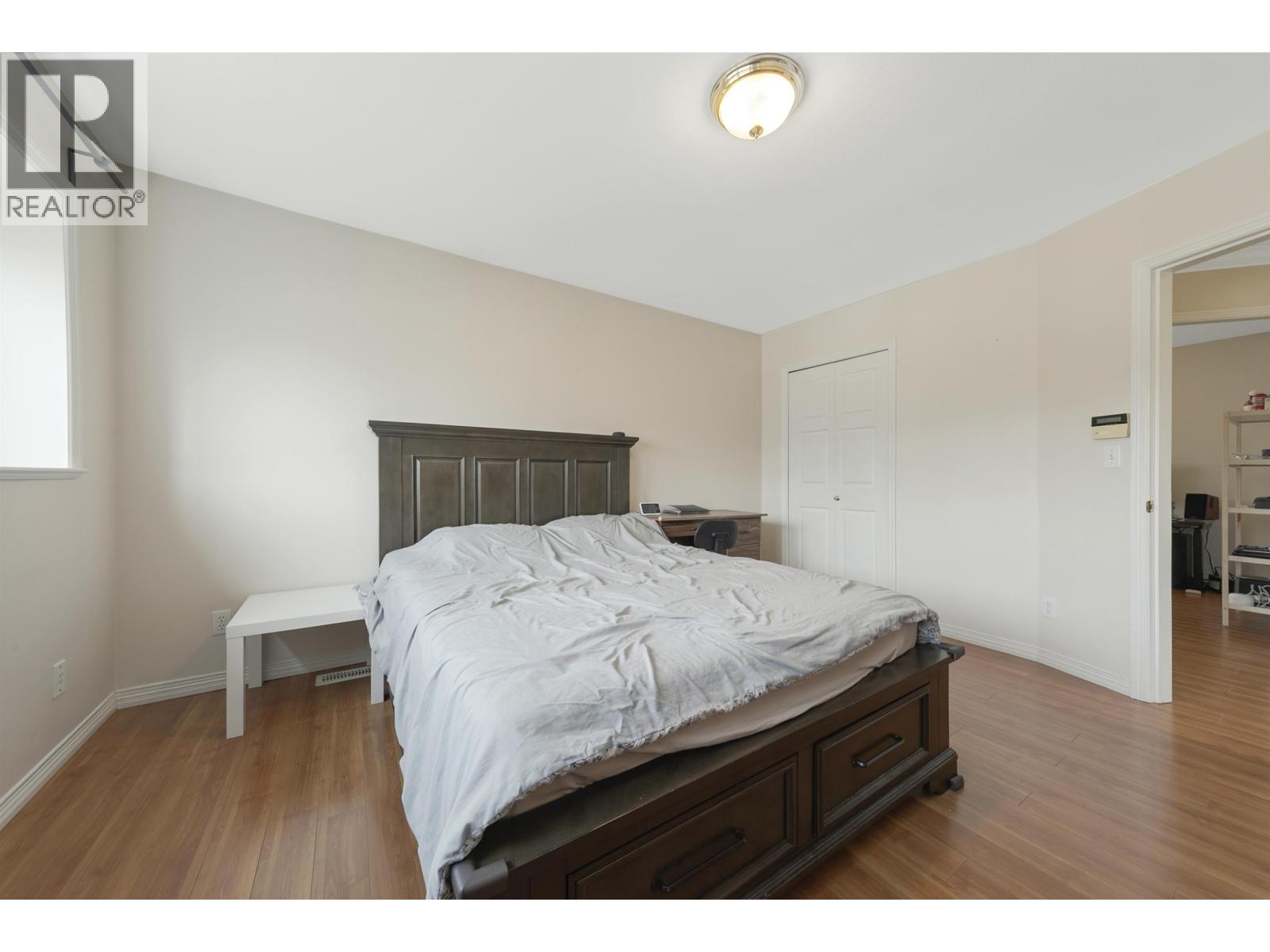 5056 MANOR STREET, Burnaby