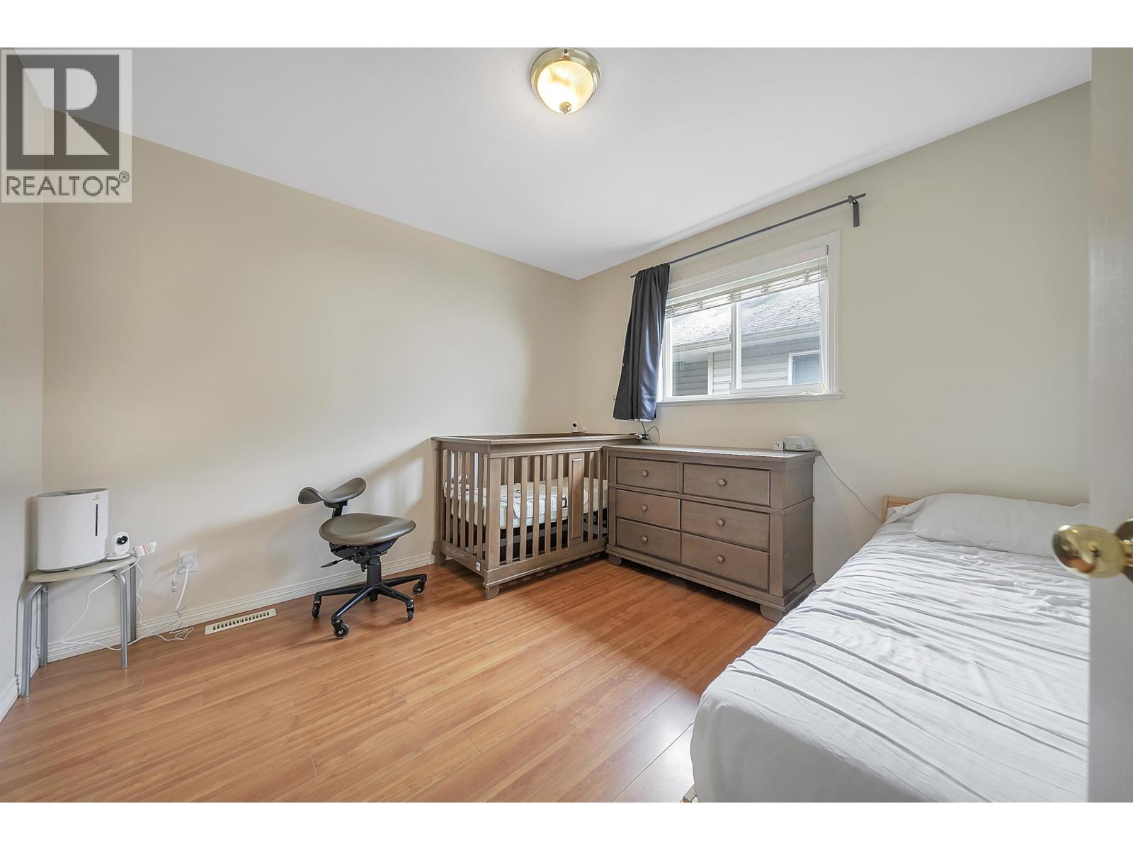 5056 MANOR STREET, Burnaby
