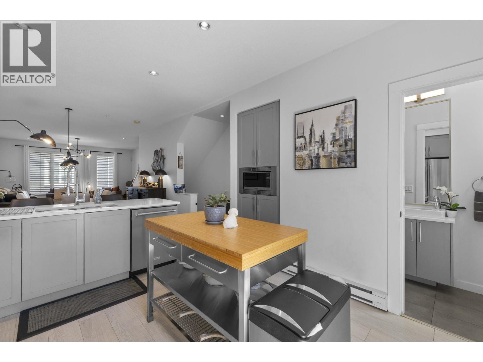 26 2560 PITT RIVER ROAD, Port Coquitlam