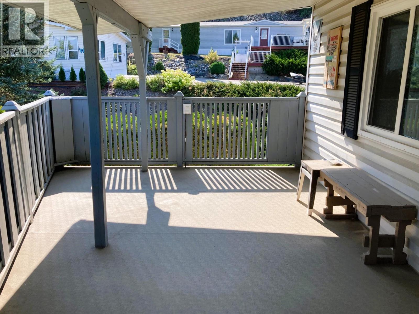 #28 1420 TRANS CANADA HIGHWAY - 25