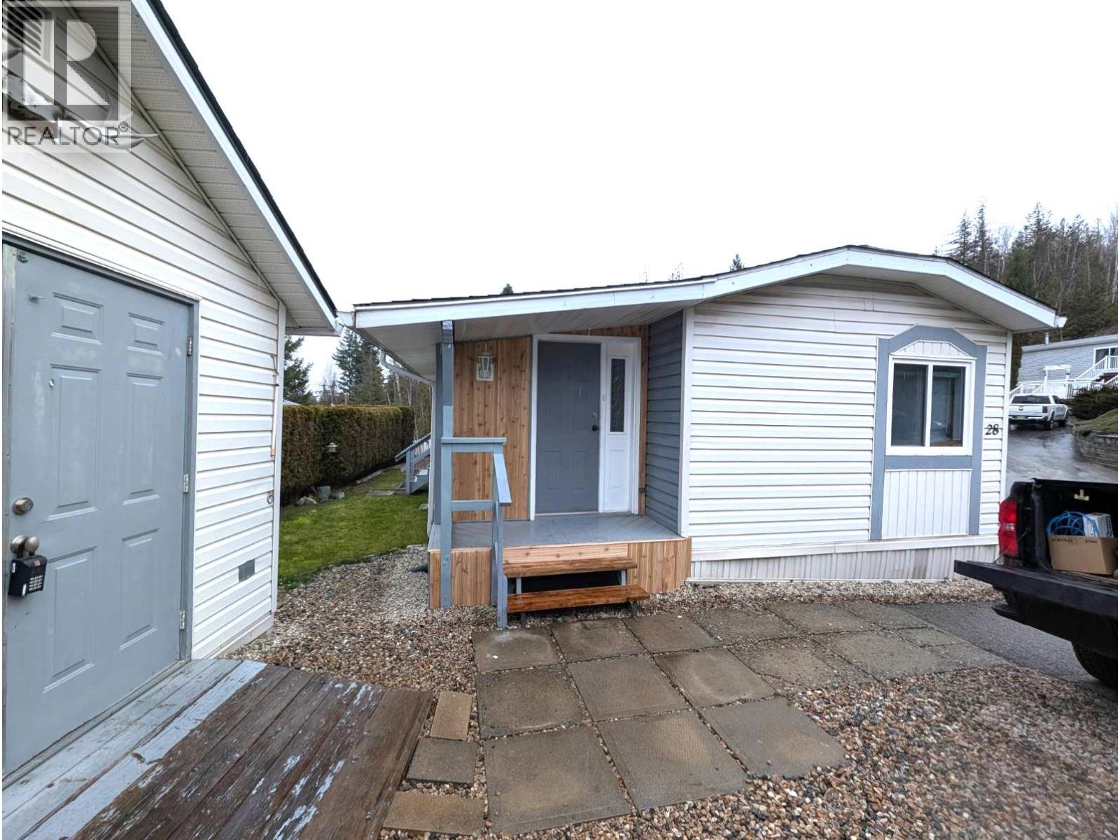 #28 1420 TRANS CANADA HIGHWAY - Image 2