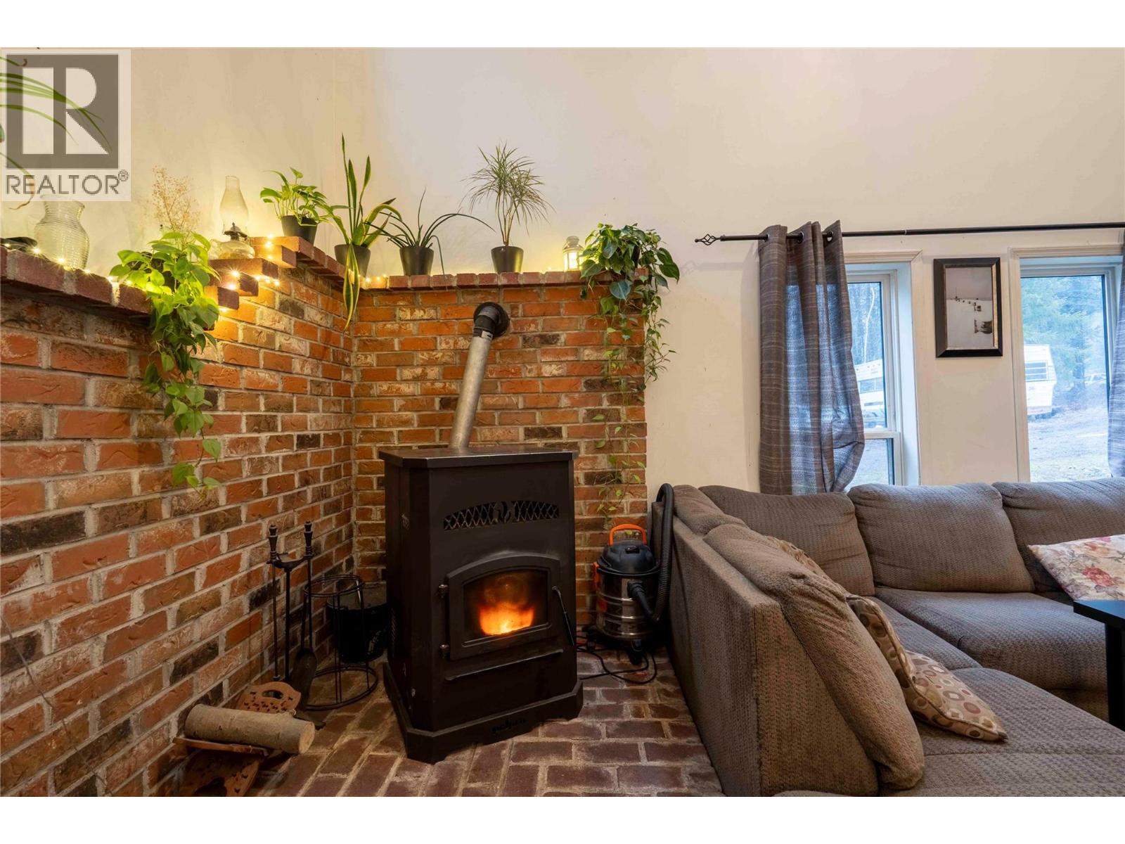 9375 GRANBY ROAD - 8