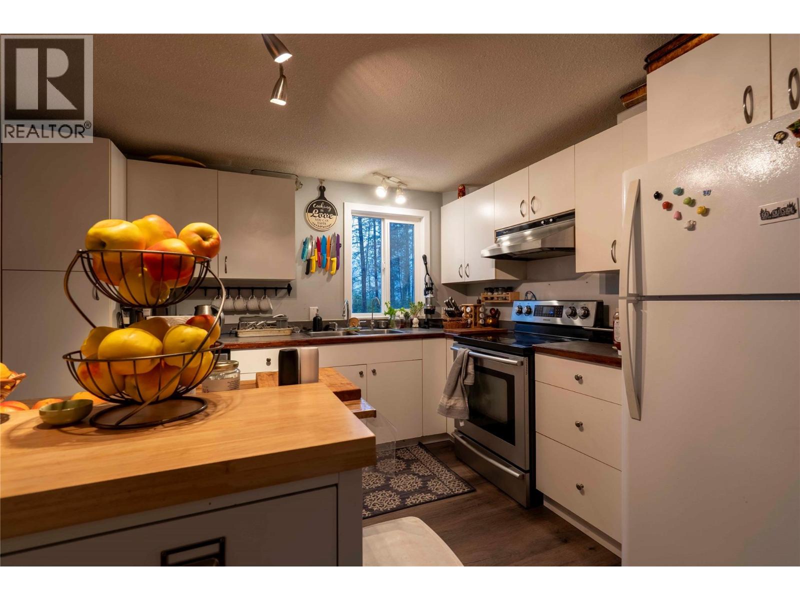 9375 GRANBY ROAD - 14