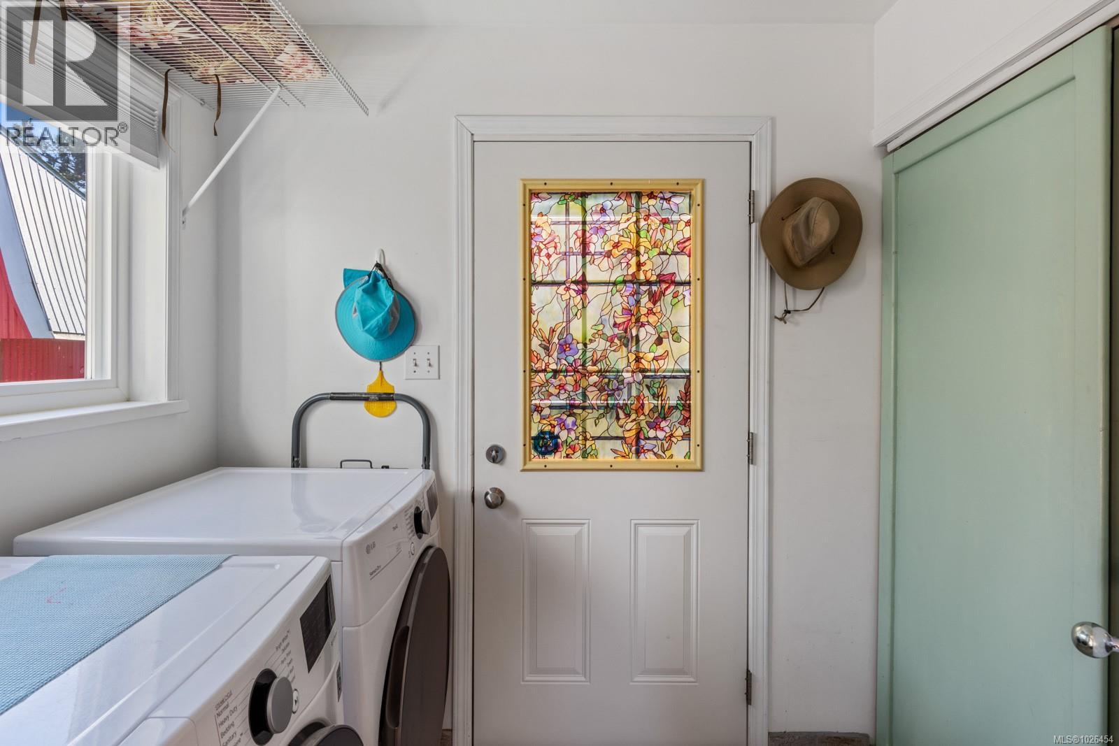 1420 15th St, Courtenay