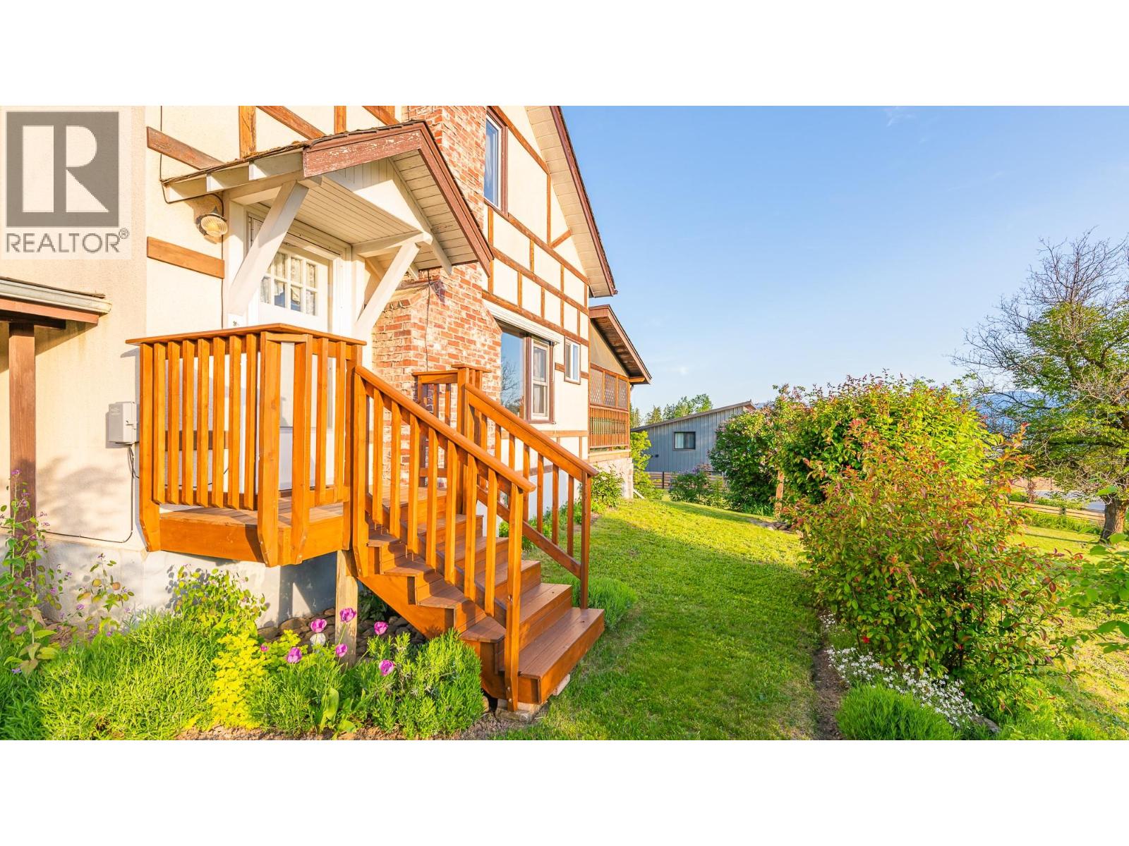 1843 McLaren Street - 39