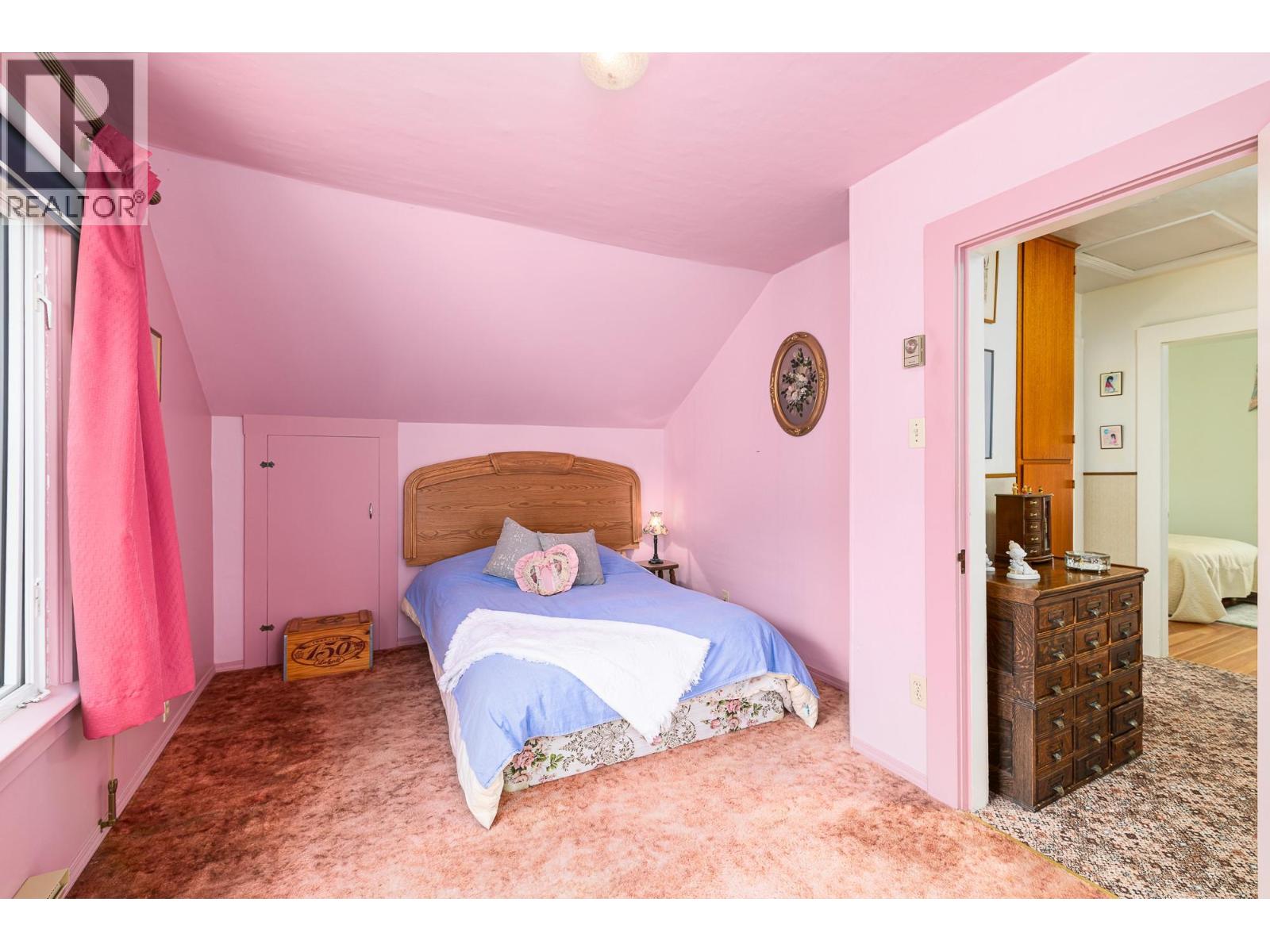 1843 McLaren Street, Creston