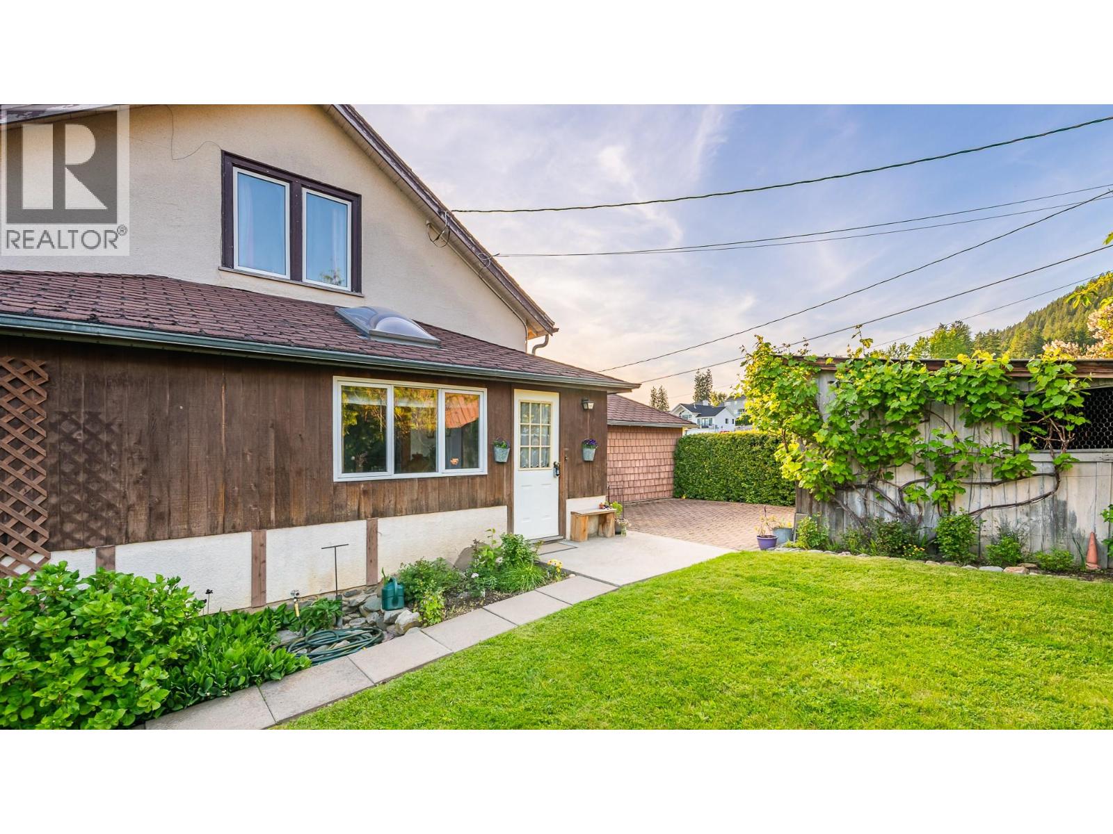 1843 McLaren Street, Creston