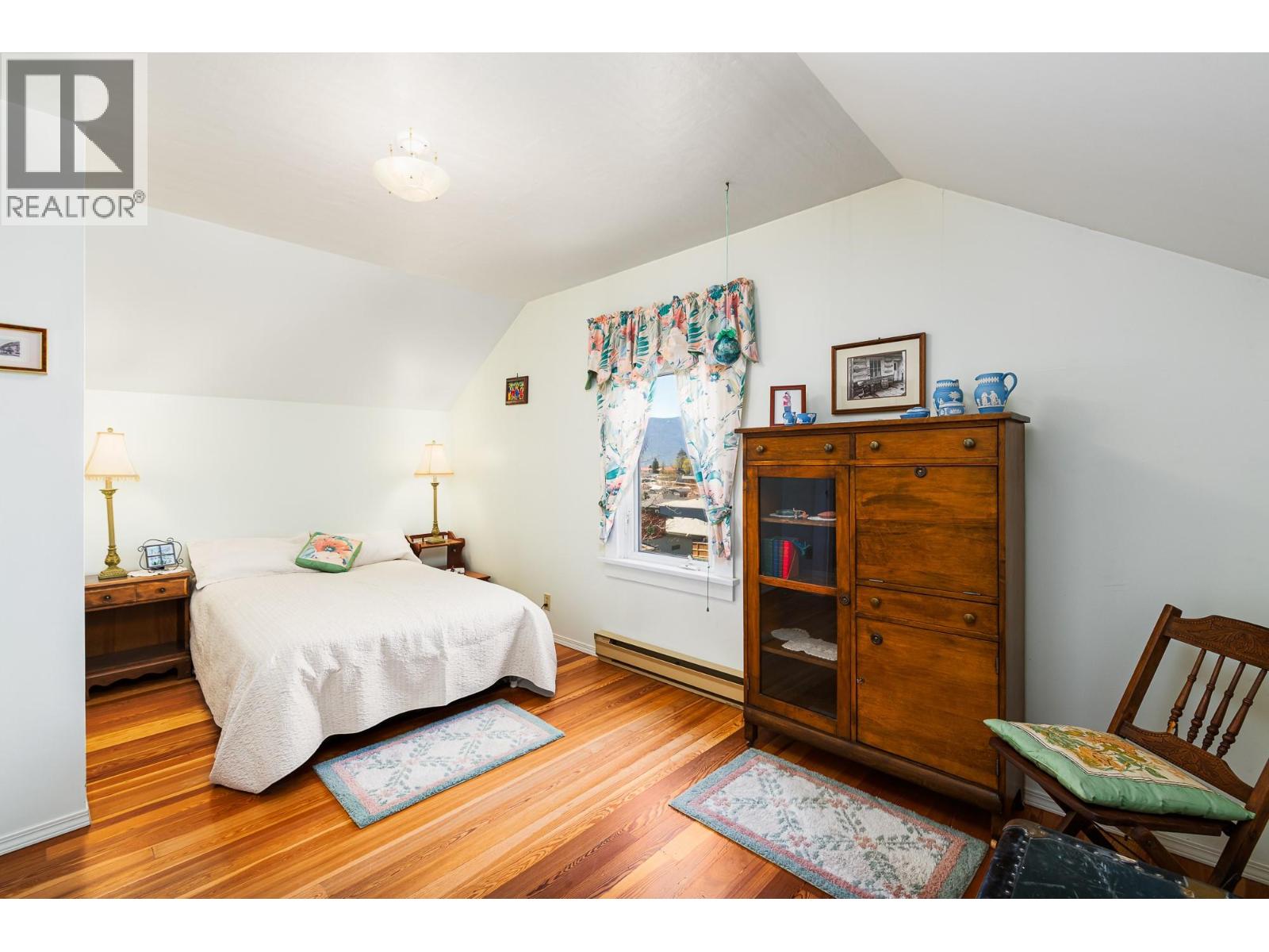 1843 McLaren Street, Creston