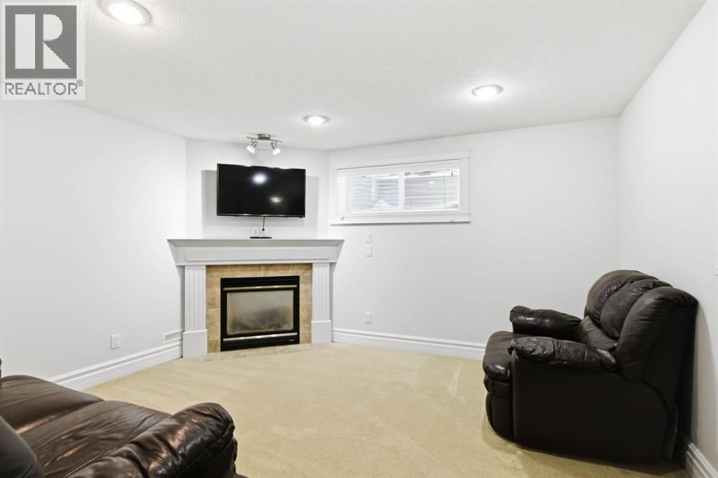 157 Mayflower Crescent, Fort McMurray