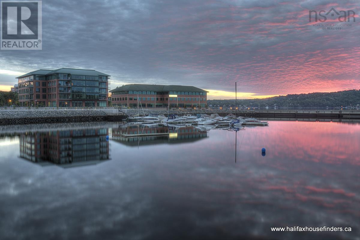 Property 38 of 42 of 208 220 Waterfront Drive