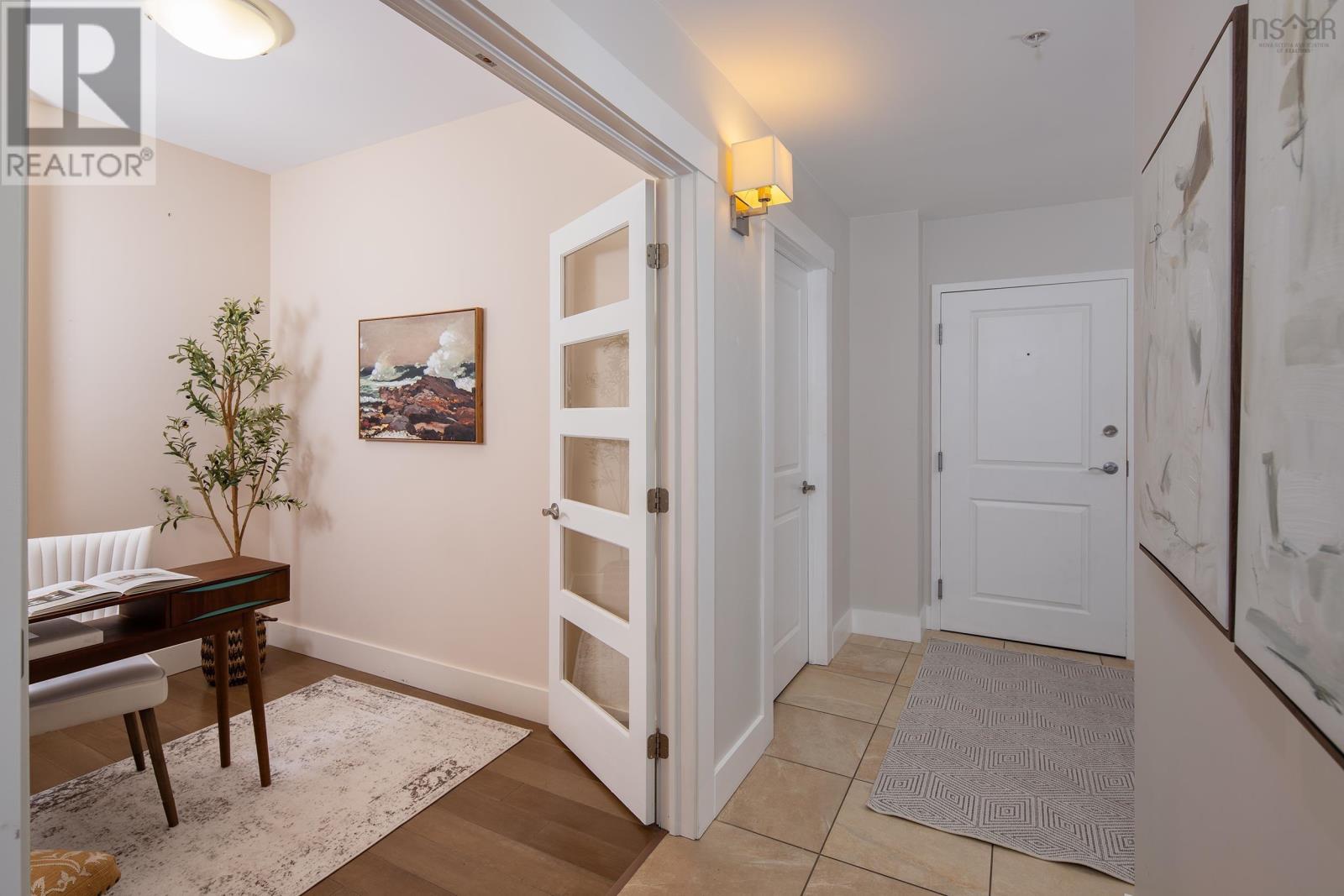 Property 25 of 42 of 208 220 Waterfront Drive