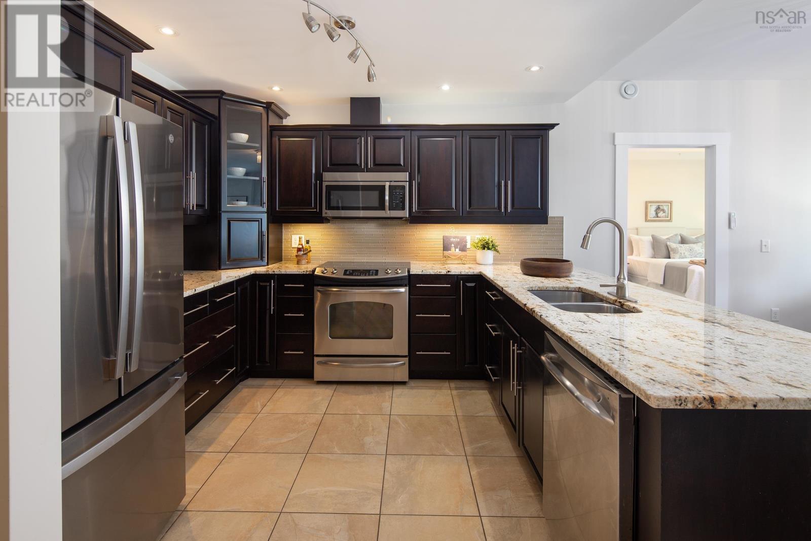 208 220 Waterfront Drive - Photo 5 of 43, Bedford, Nova Scotia