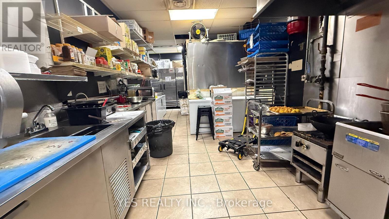 3260 LAKE SHORE BOULEVARD - Photo 3 of 25, Toronto (Long Branch), Ontario