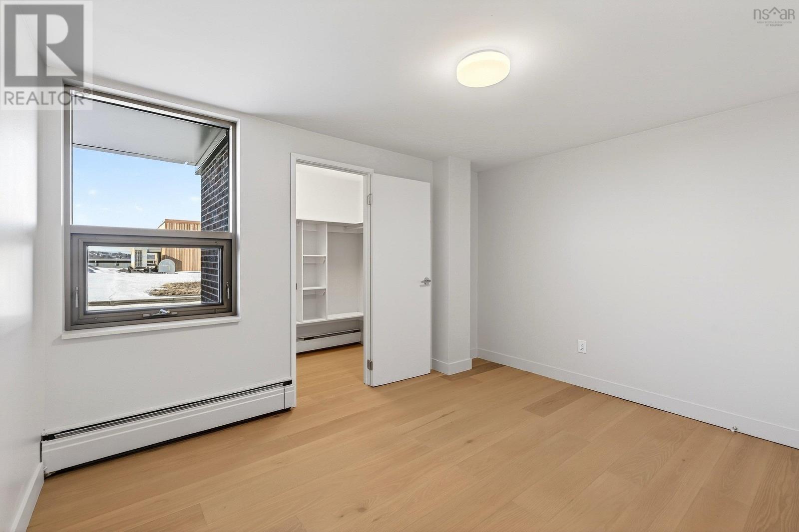 Property 22 of 31 of 406 6369 Coburg Road