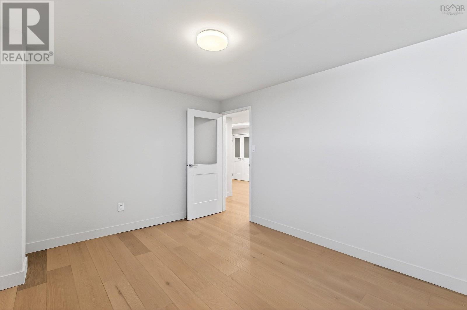 Property 25 of 31 of 406 6369 Coburg Road