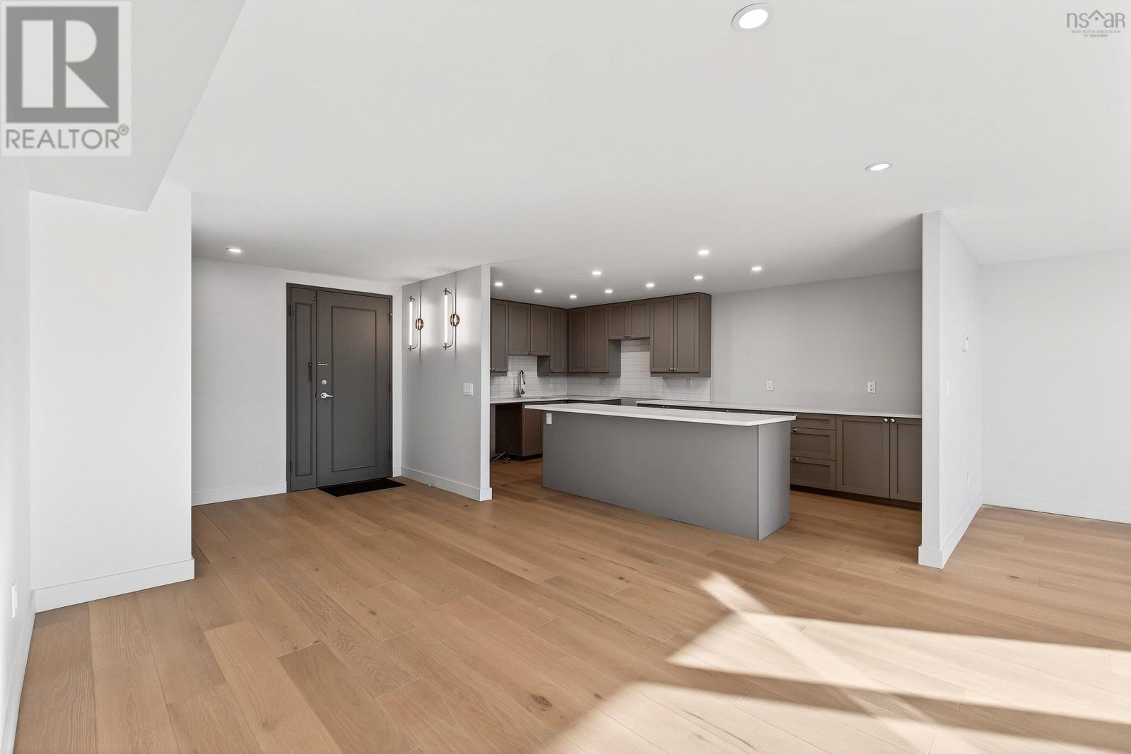 Property 4 of 31 of 406 6369 Coburg Road