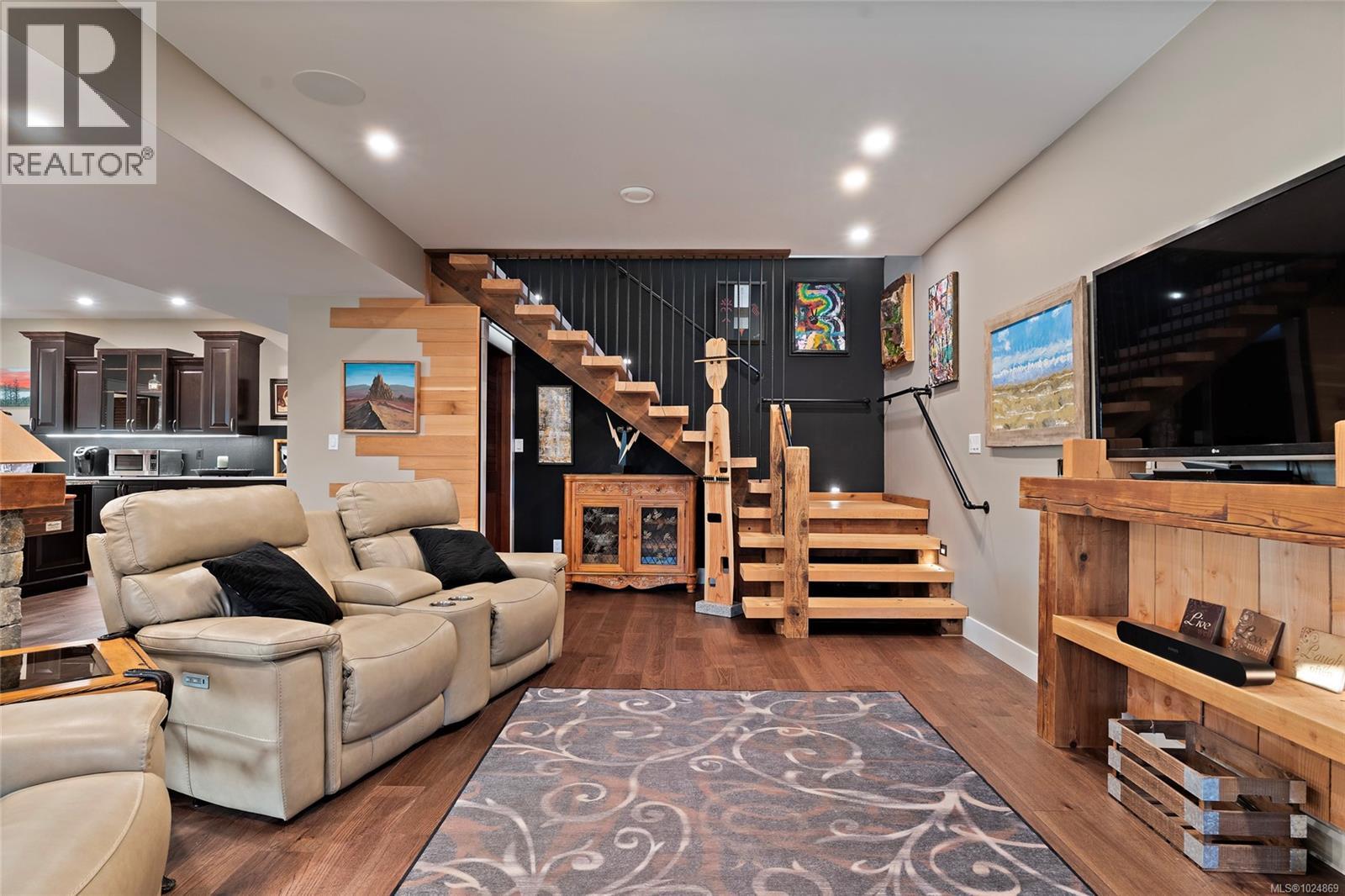 7343 LAKEFRONT PL - 44