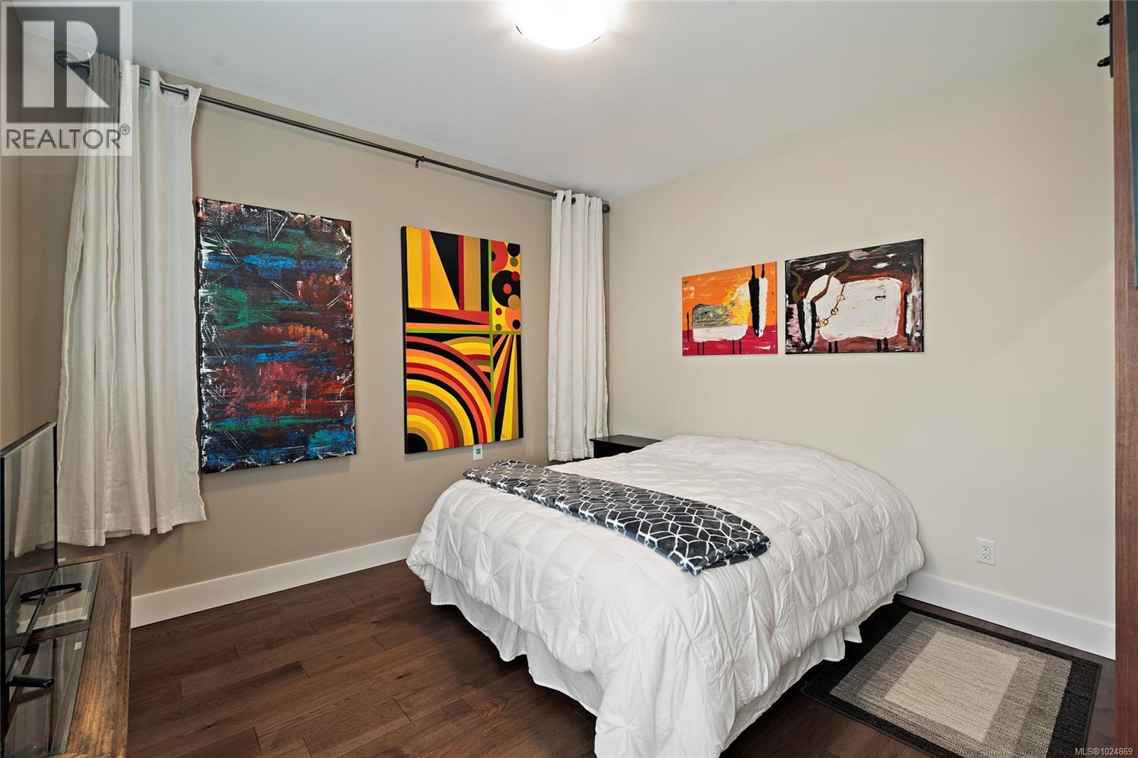 7343 LAKEFRONT PL - 54