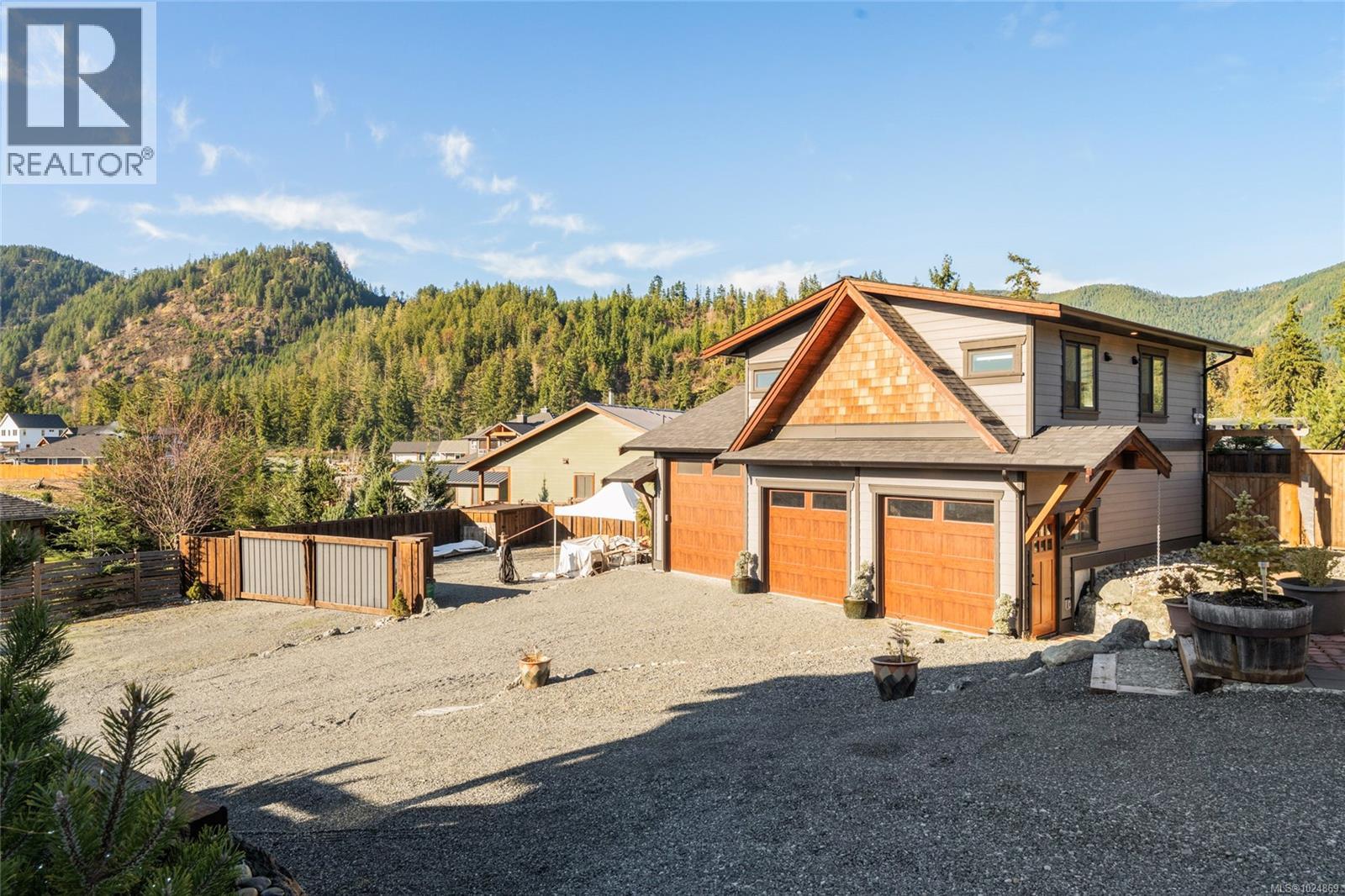 7343 LAKEFRONT PL - 89