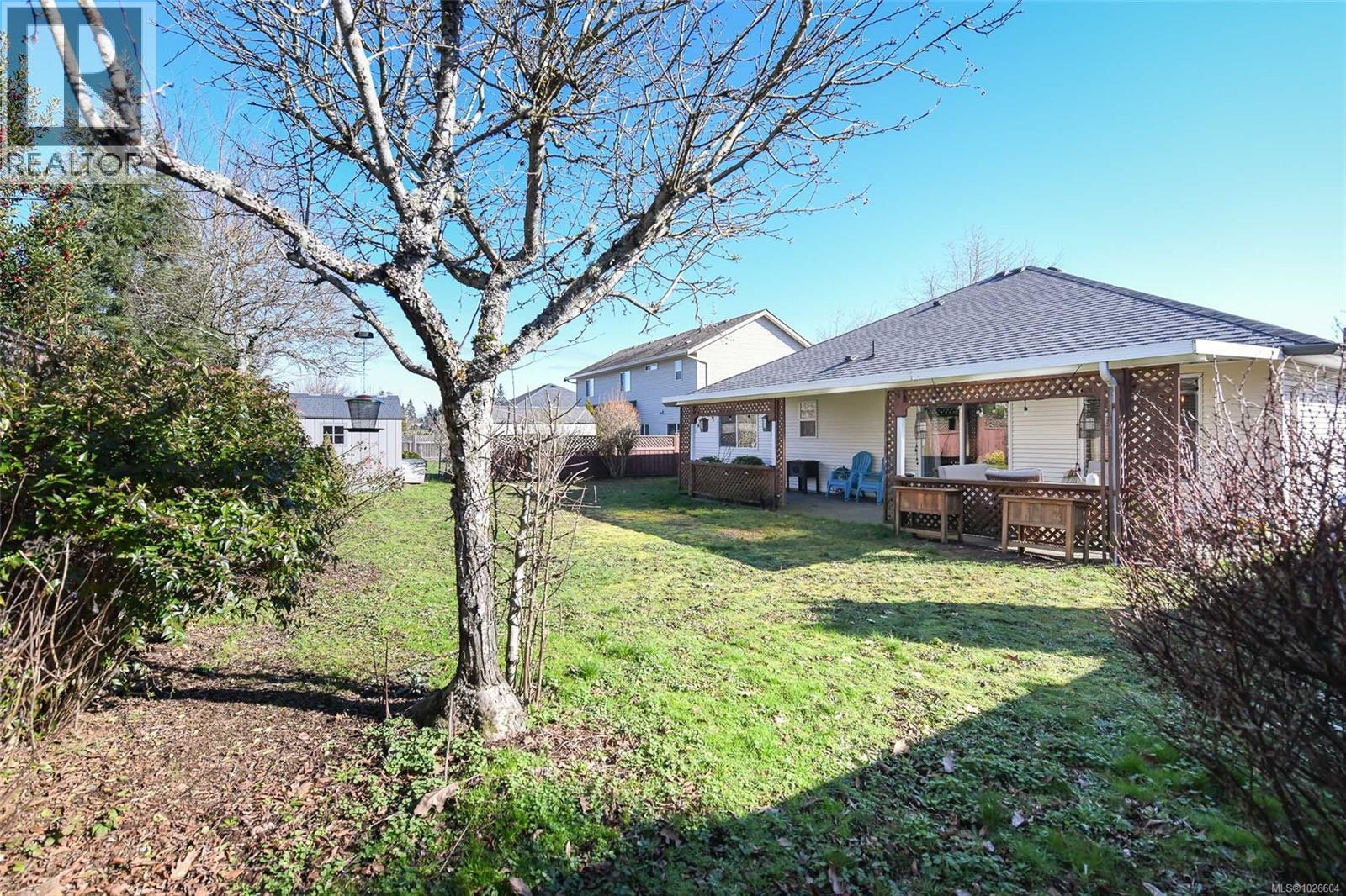 937 Malahat Dr, Courtenay