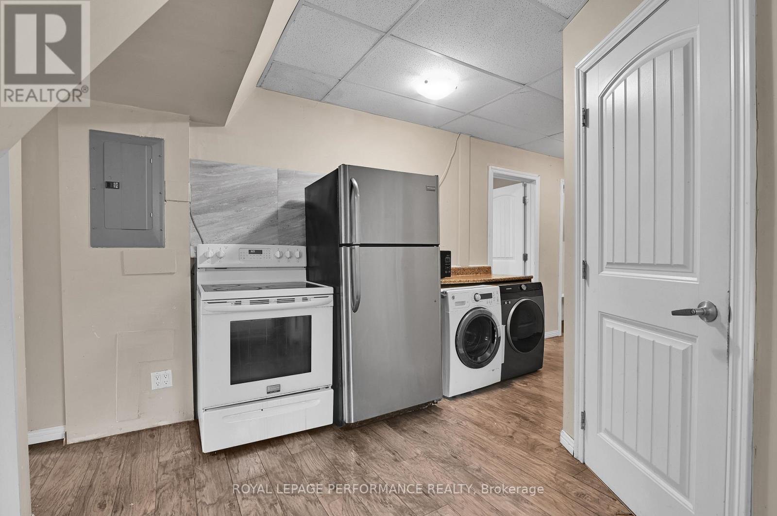 200 METCALFE STREET — photo 30