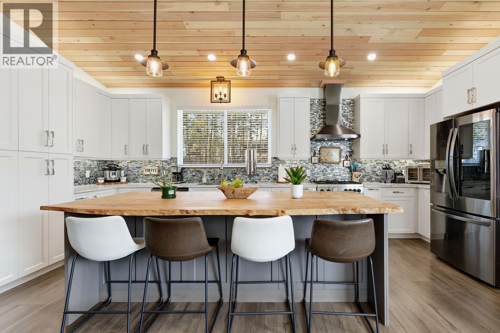  7145 Dunwaters Road, Kelowna