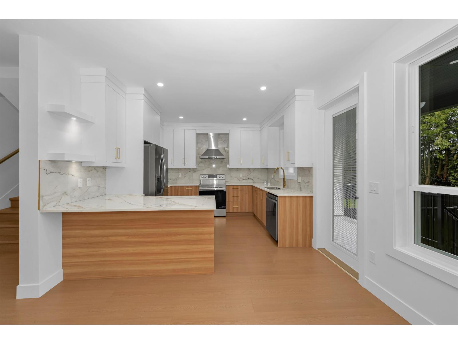 5 2168 W VINEWOOD STREET, Abbotsford