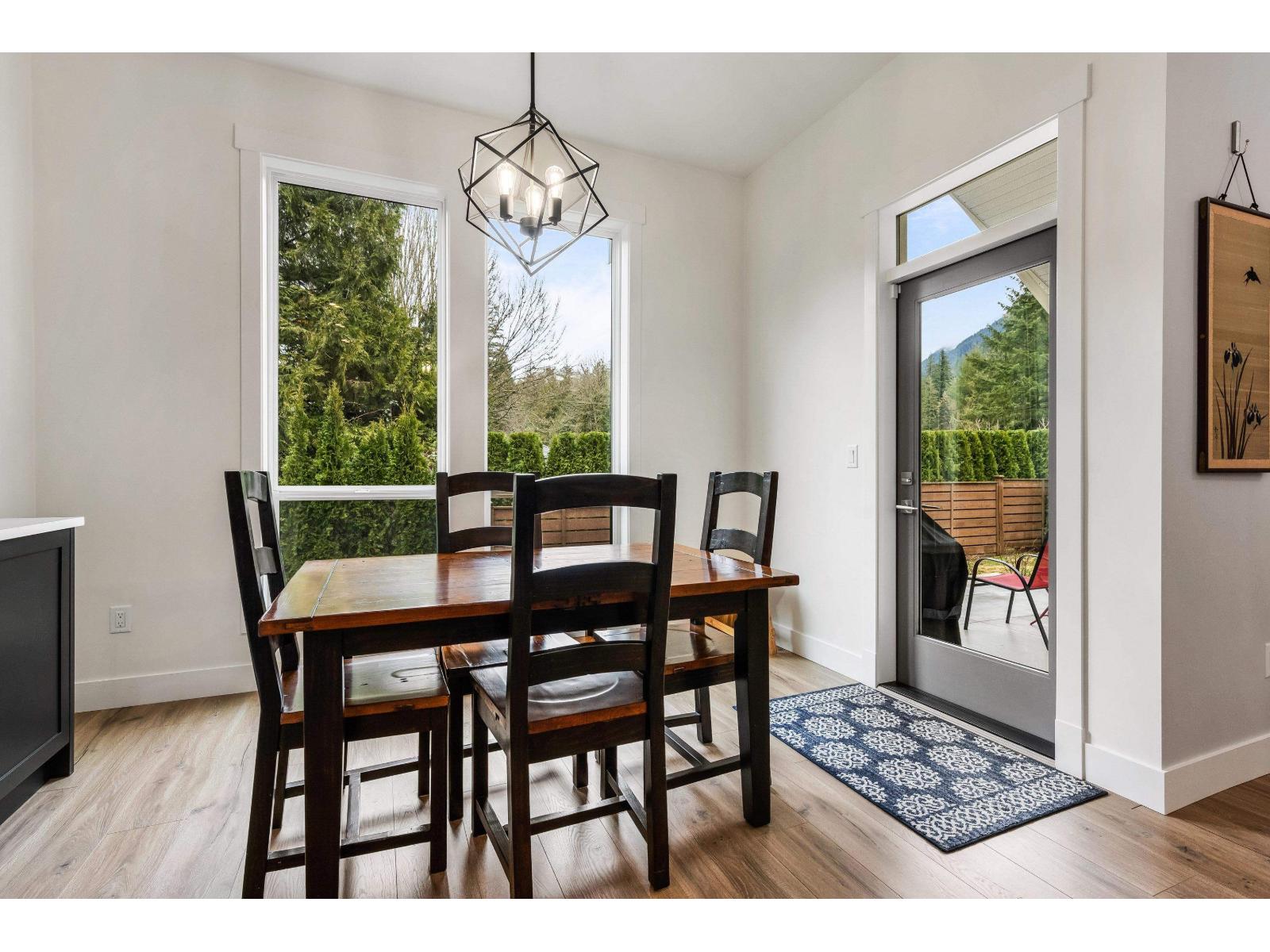 88 1880 COLUMBIA VALLEY ROAD, Cultus Lake South, Lindell Beach