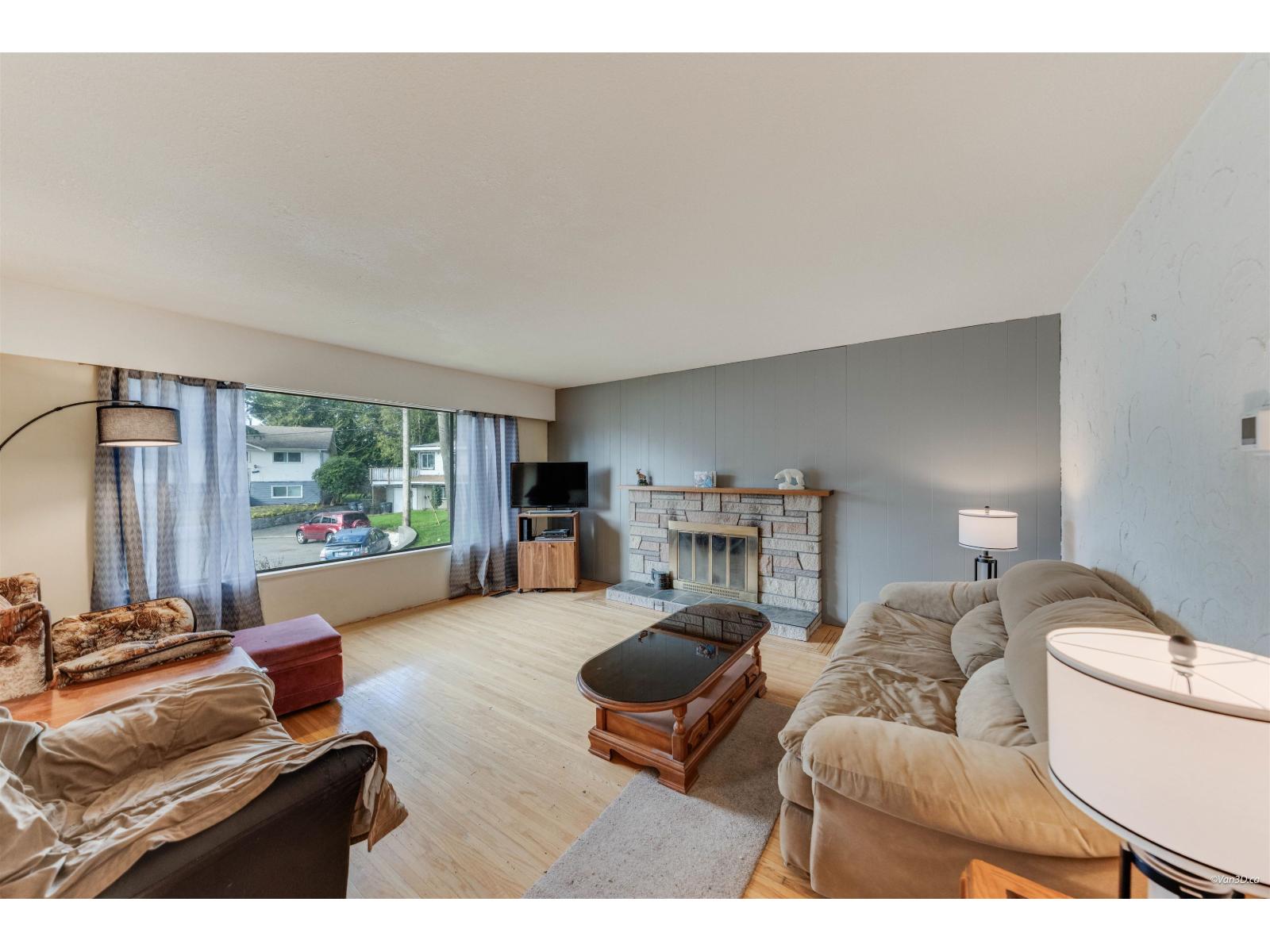 10122 127B STREET - Photo 2 of 30, Surrey, British Columbia