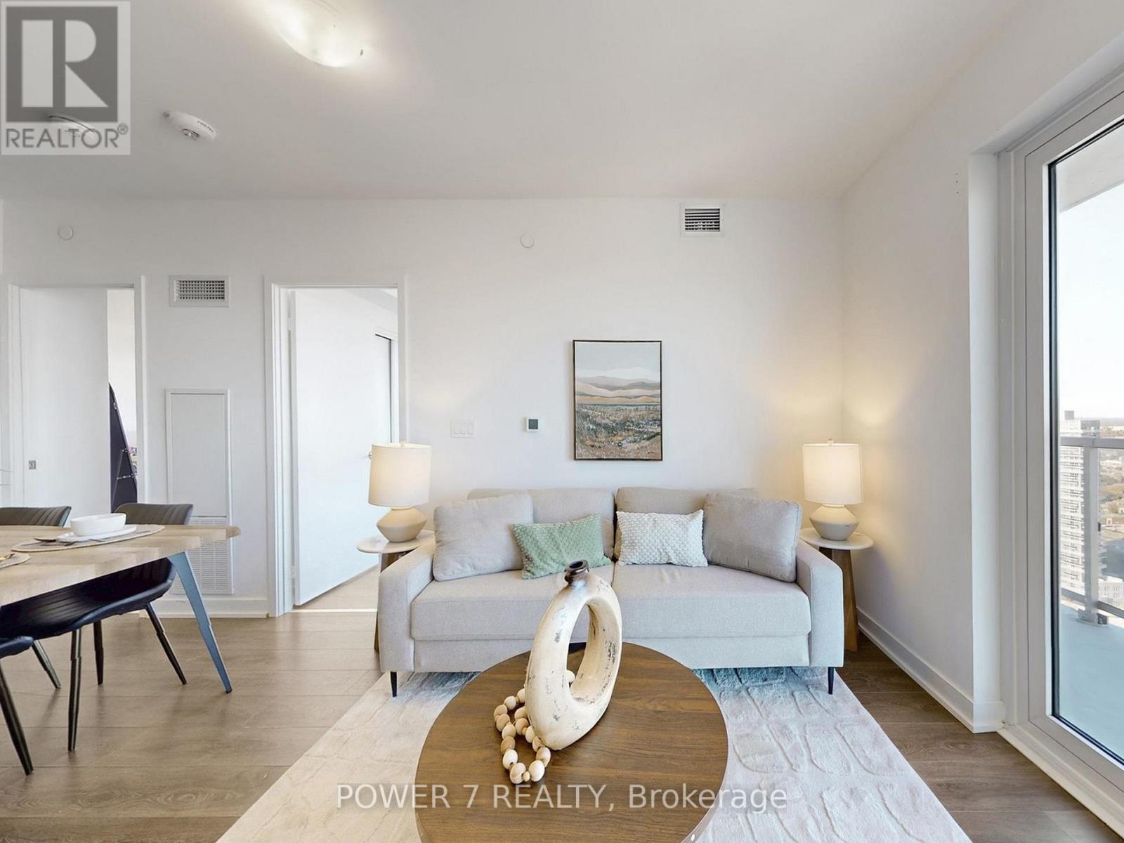 2033 Kennedy Road 3605