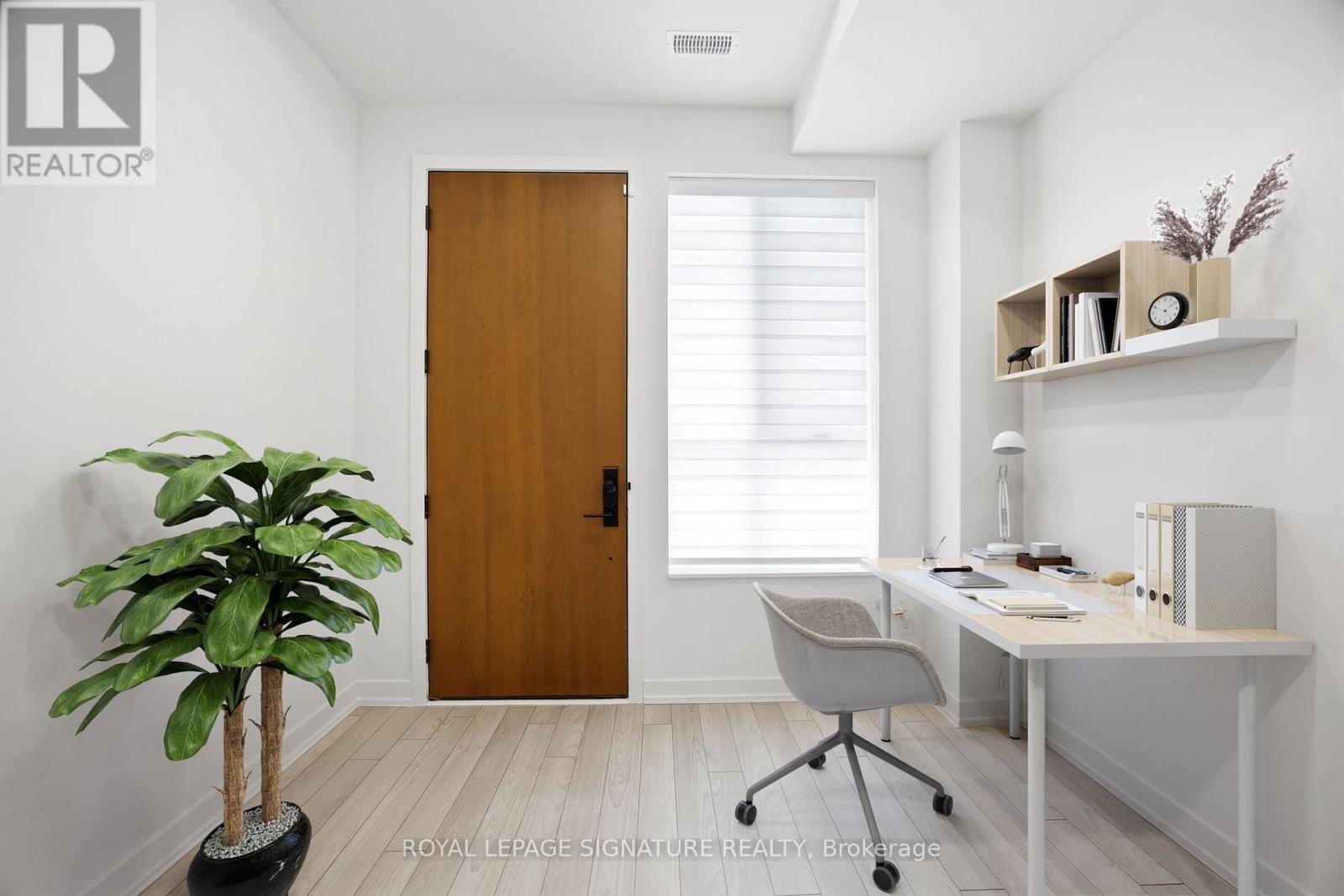 105 - 5 RED SQUIRREL LANE - Photo 3 of 18, Richmond Hill, Ontario